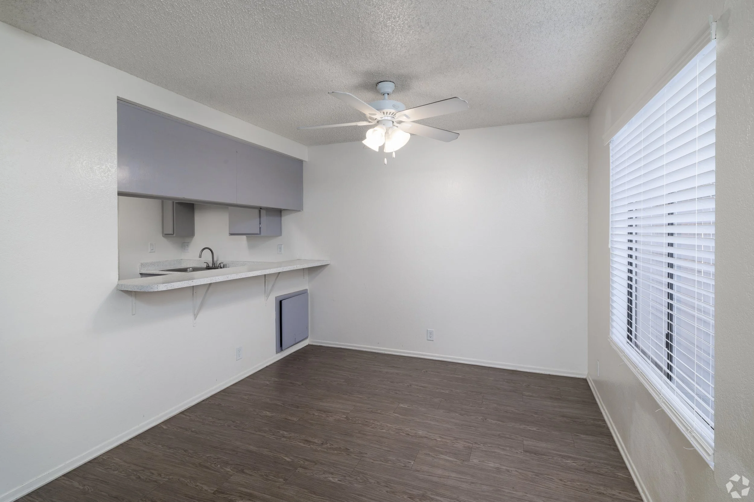 Lakeridge-Apartments (7).jpg