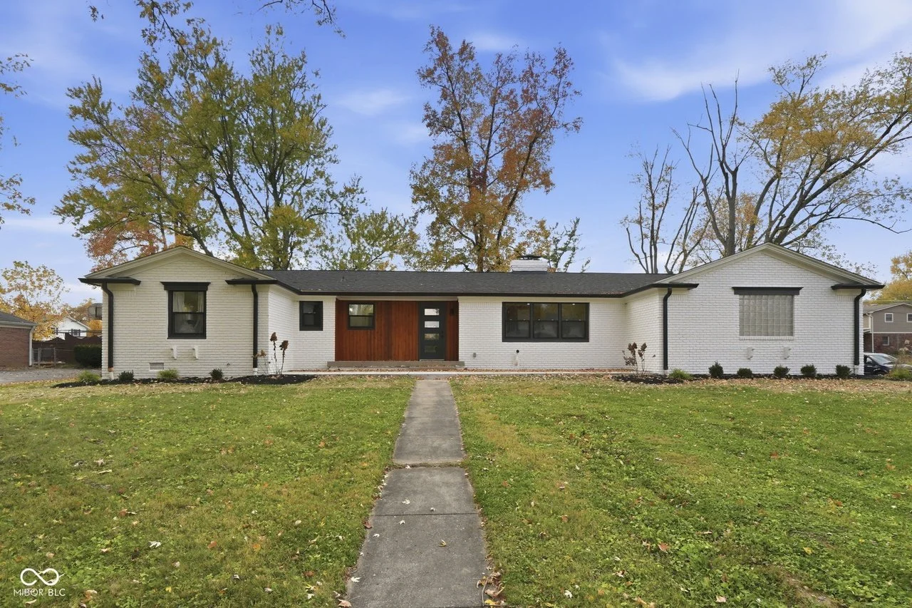 6828 Grosvenor Pl - Sold by Angelica, Paige (Represented Buyer)