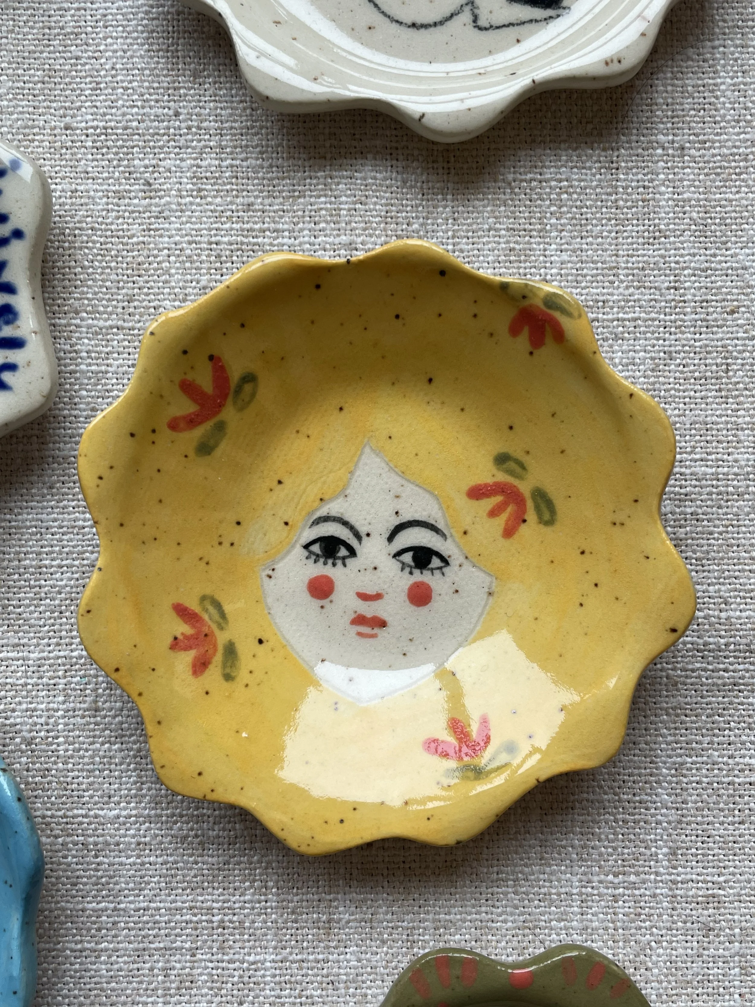 Mellow Yellow Trinket Dish/Ashtray