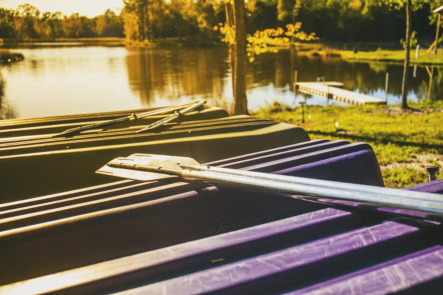 Lakeside Retreats