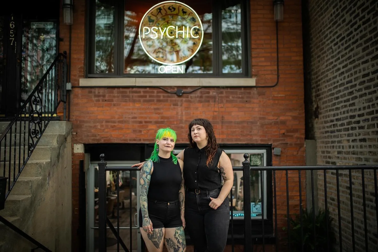 Happy THREE year anniversary to us!

Thank you ALL for trusting us with your hair. We love you and appreciate you SO much!