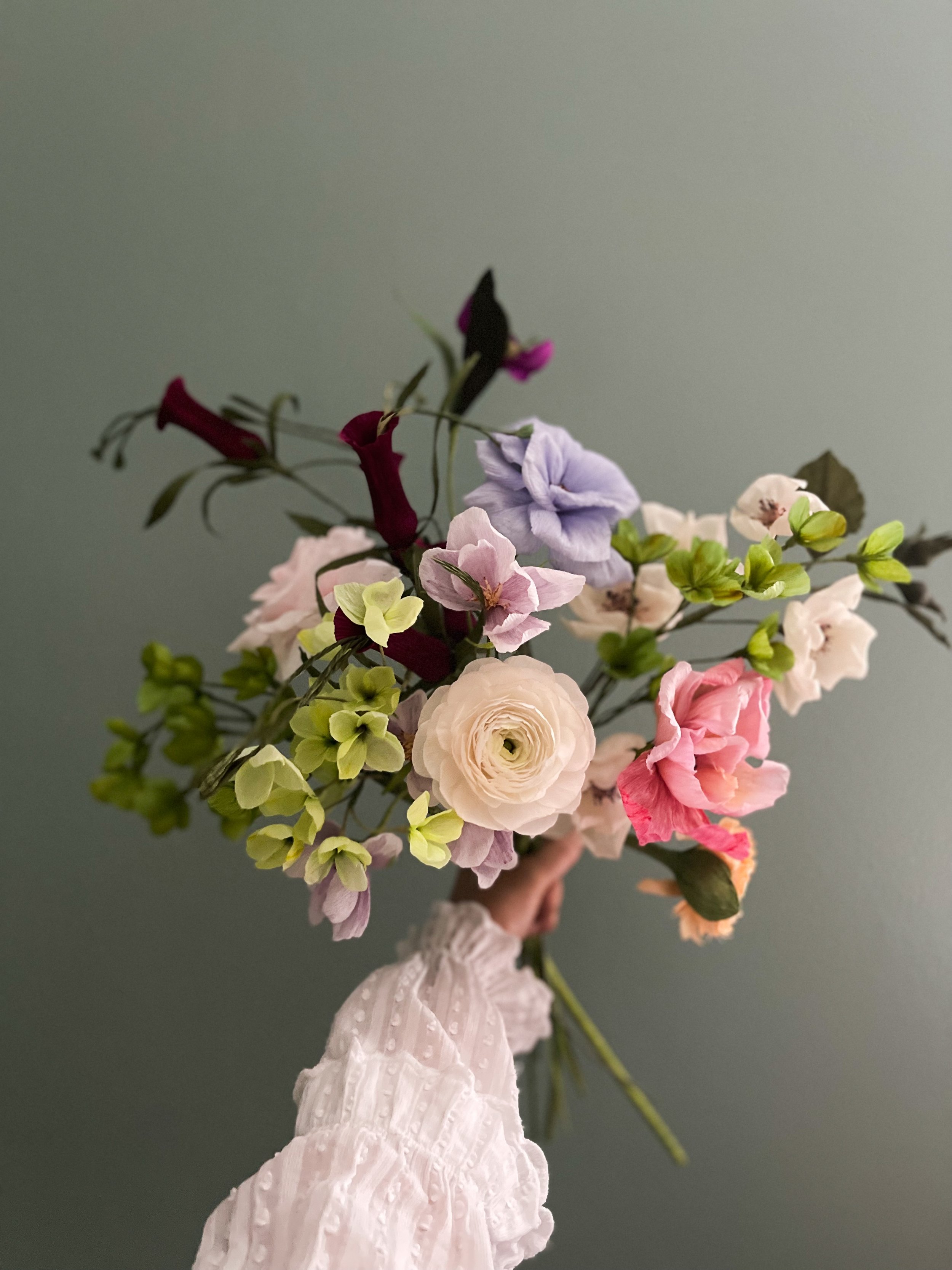 Smukke blomster af papir