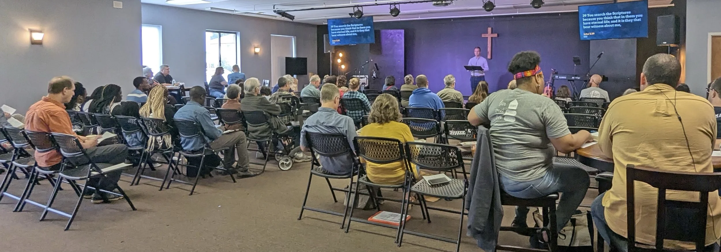 Maine Pastor, Who Preaches “Growing in Community Together,” Prefers Corporate Gatherings Over Small Groups