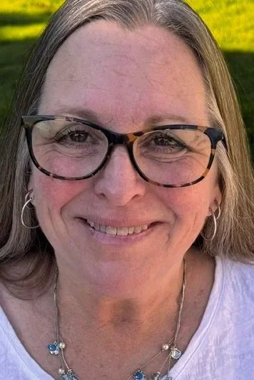 no image for Julie Farrell
