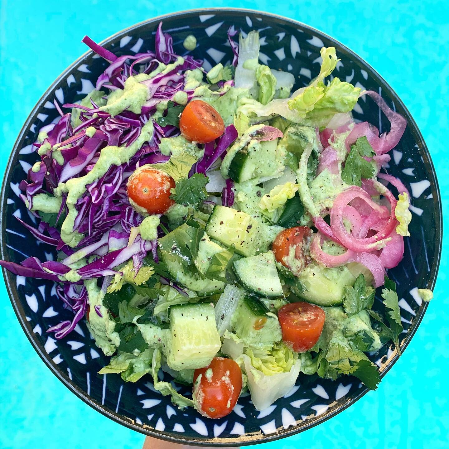 Rainbow bowl with a jalape&ntilde;o and cilantro drizzle!

Cilantro drizzle ///
1/2 cup cashews 
1/2 cup water 
1 jalape&ntilde;o 
1/2 cup cilantro 
Salt, pepper, garlic powder, lime juice and blend in powerful blender! Keeps in the fridge for up to 