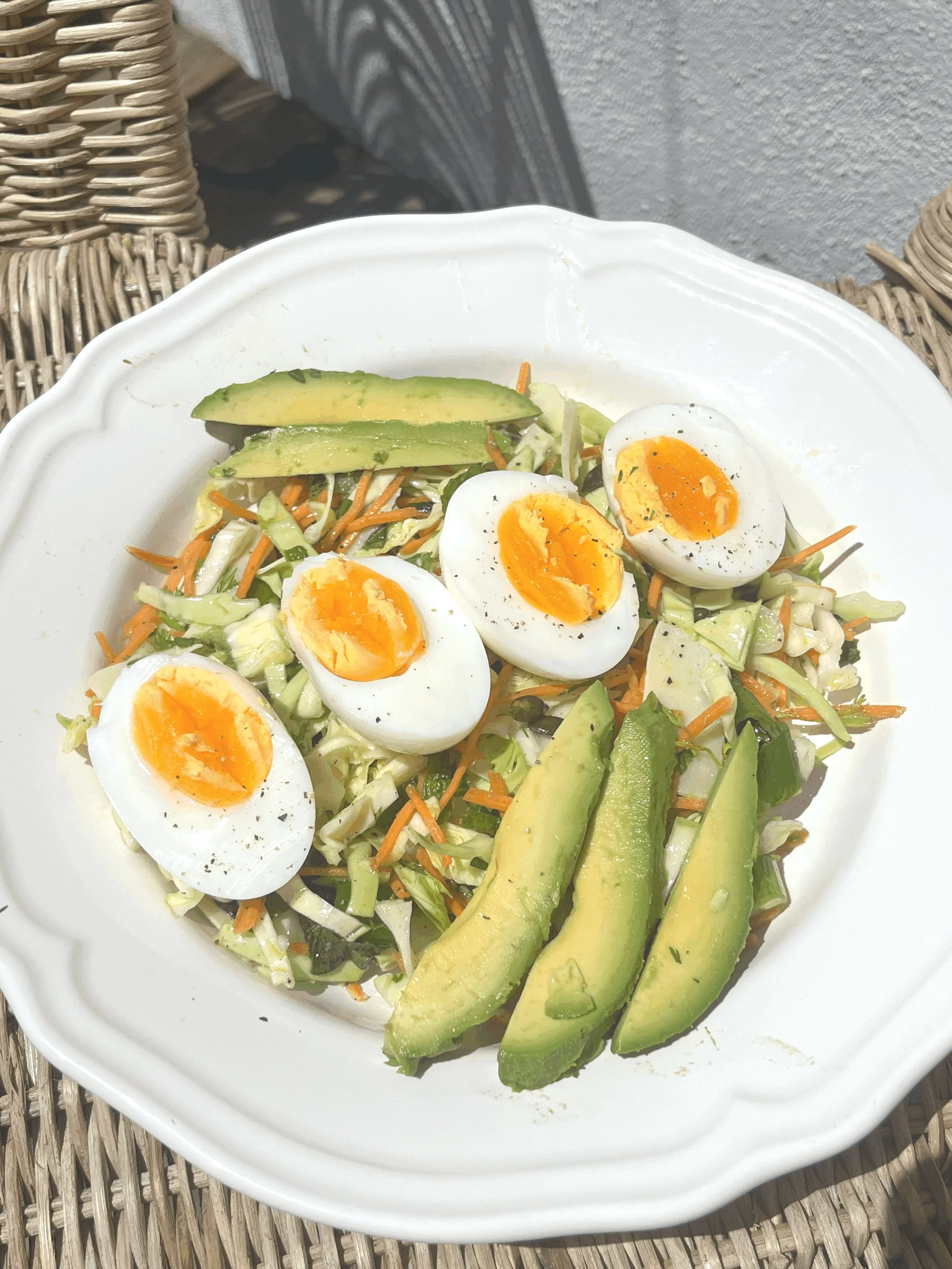 Hard boiled eggs and crunchy slaw