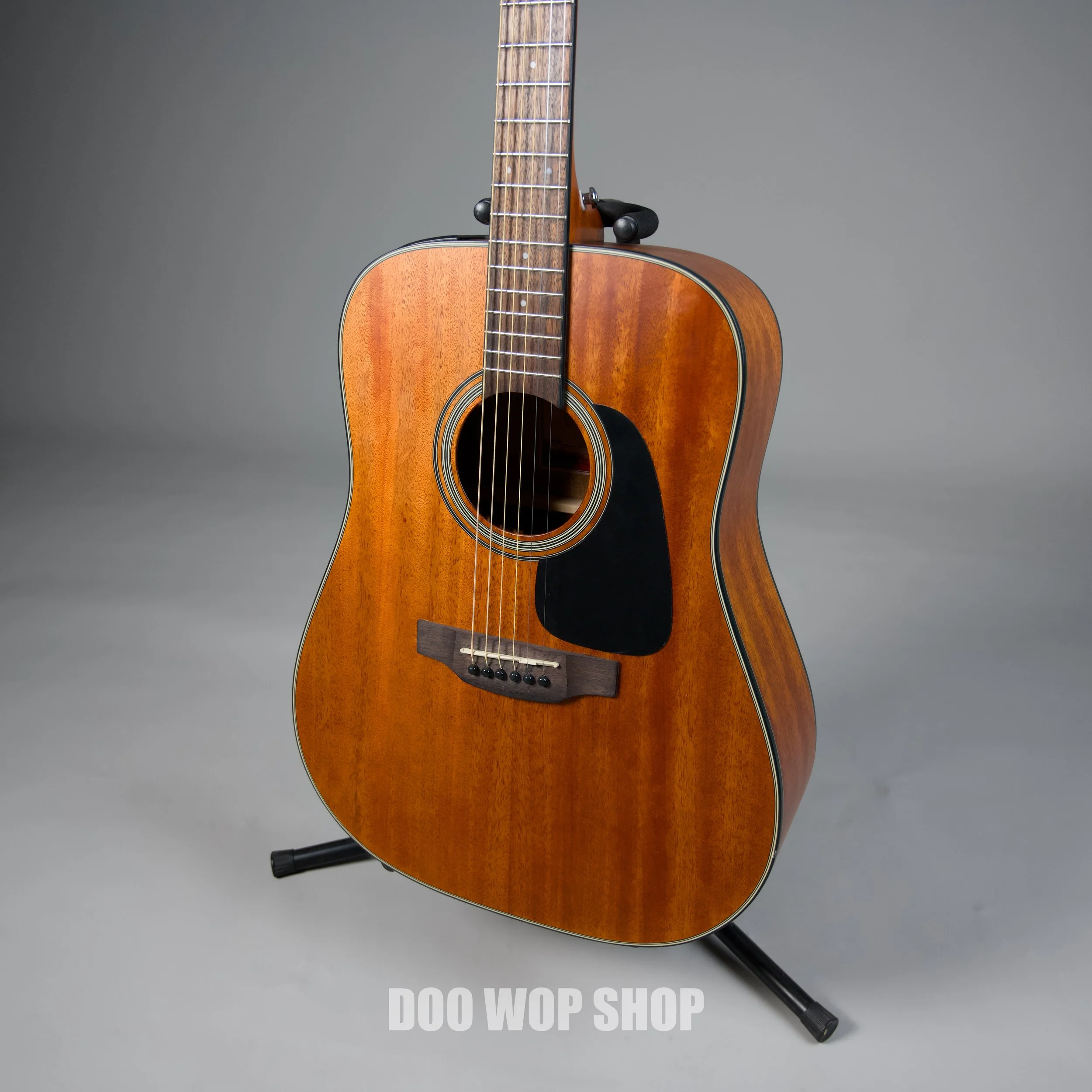 Takamine G-series GLD11E Dreadnought Acoustic-electric Guitar