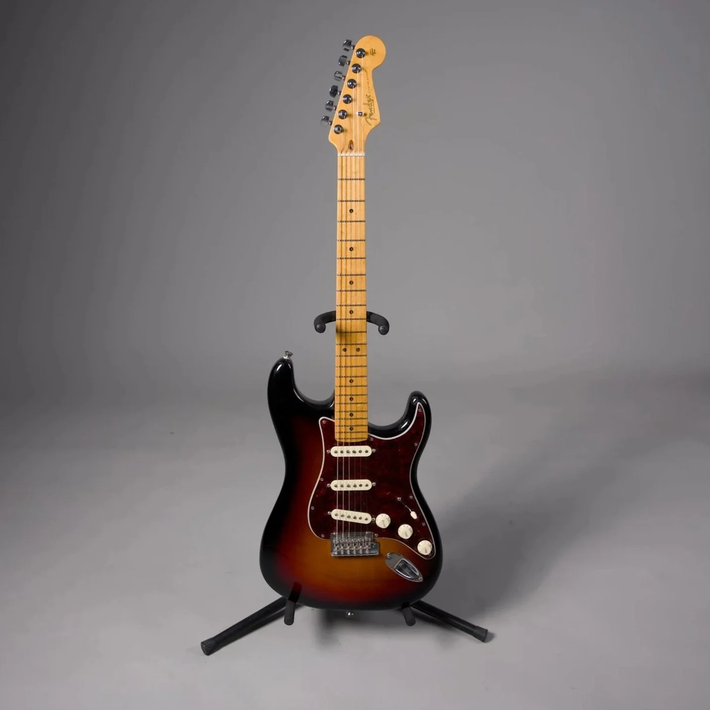 Fender 113902700 American Pro II Stratocaster W/Hardcase (Used)