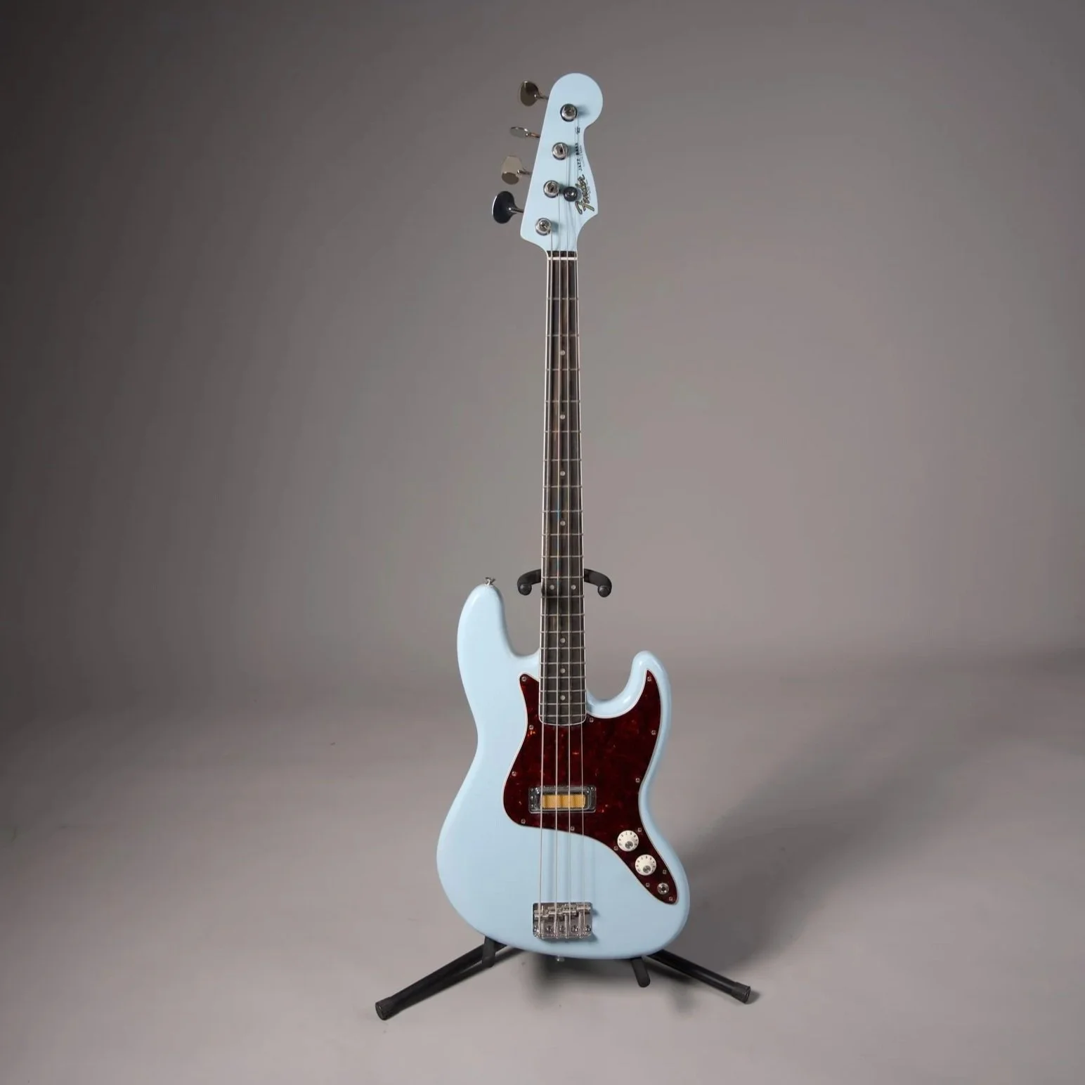 Fender 140711 Gold Foil Jazz Bass W/Fender Gigbag (Used)
