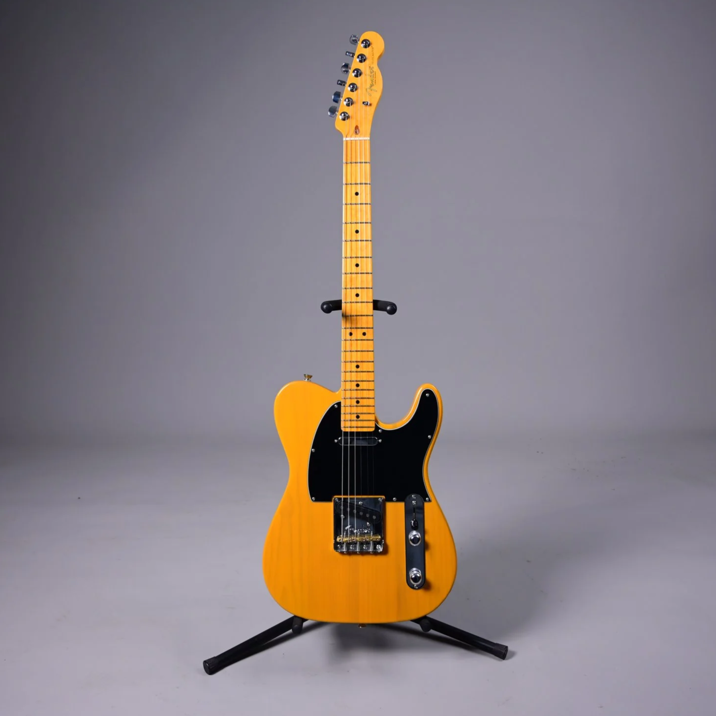 Fender American Pro II Telecaster W/Hardcase 113942750 (Used)