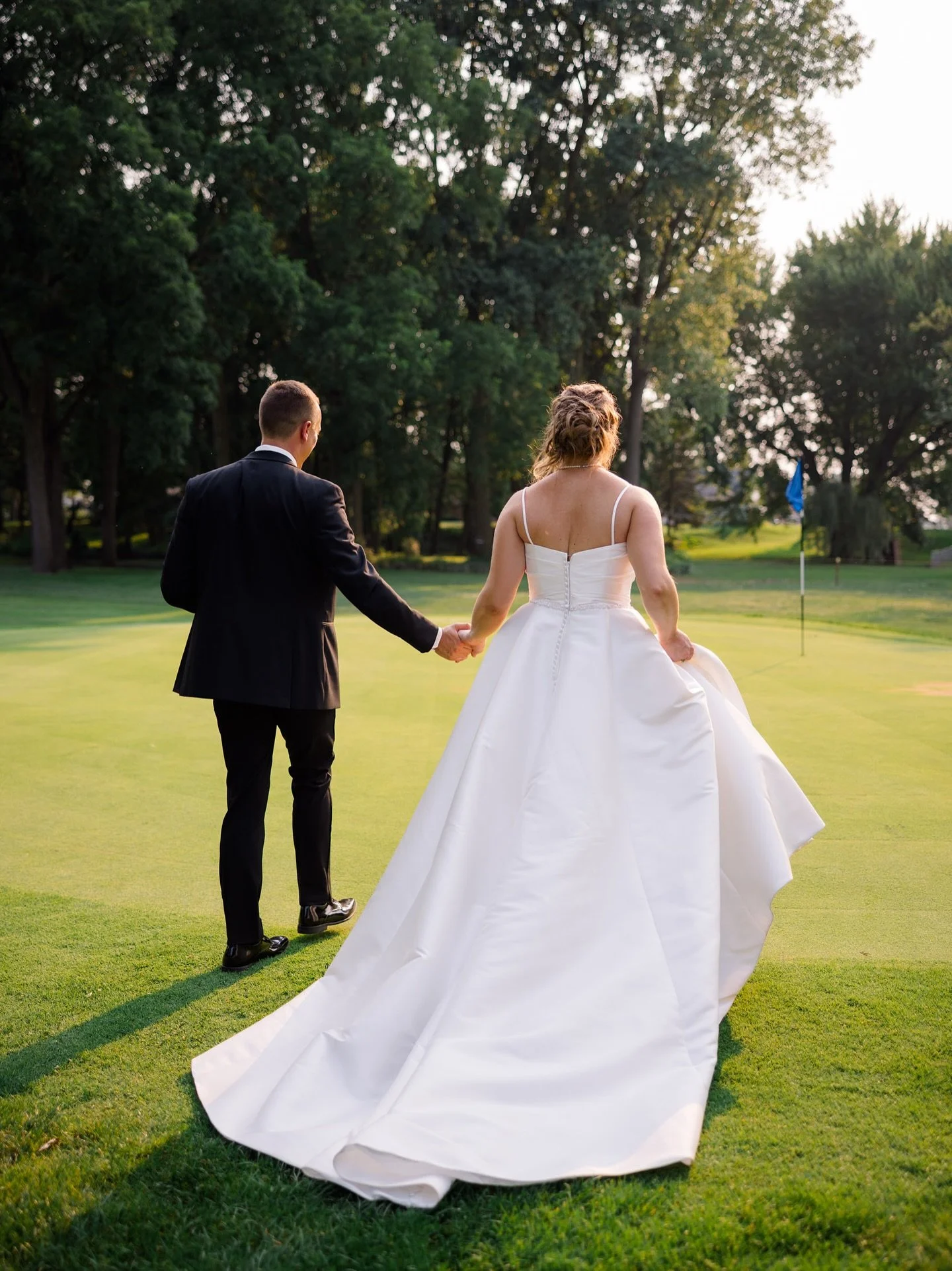 Sneak peeks of Elizabeth + Joe&rsquo;s stunning wedding day! 

@lizmalz219 
@joeymal6 

Church: @stmalachychurch 
Venue: @fernhillgolfclub 
Hair &amp; Make up: @beautyforyouonlocation 
DJ: @eliteweddingco