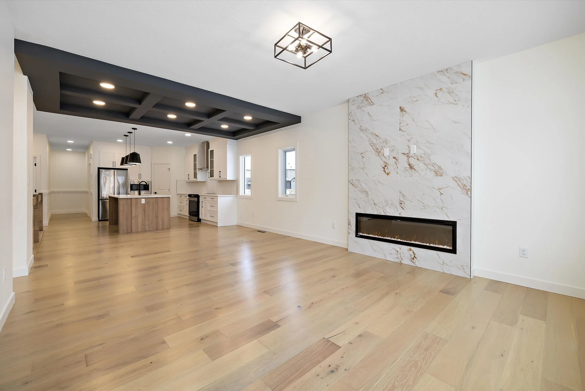 2313 Crossbill Court