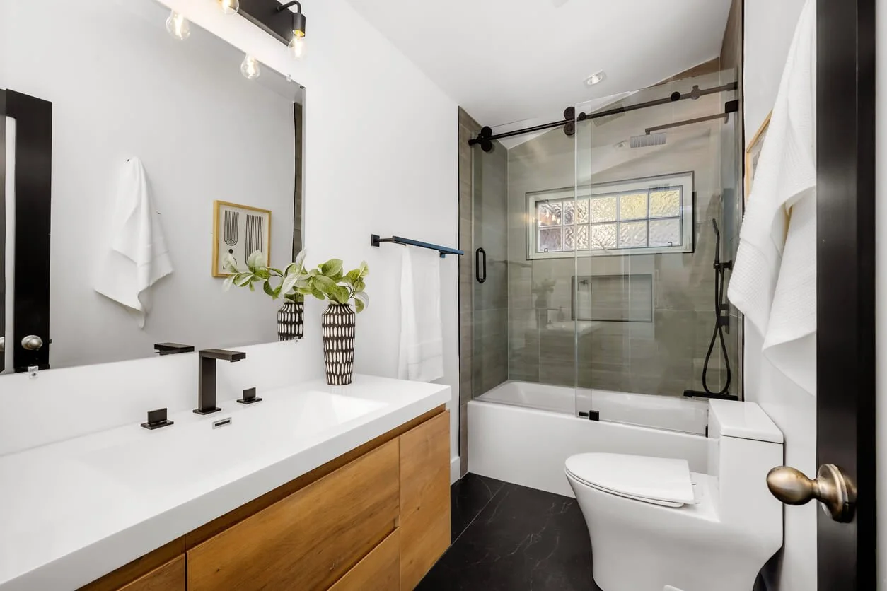 Bathroom Renovation Ideas to Transform Your Space
