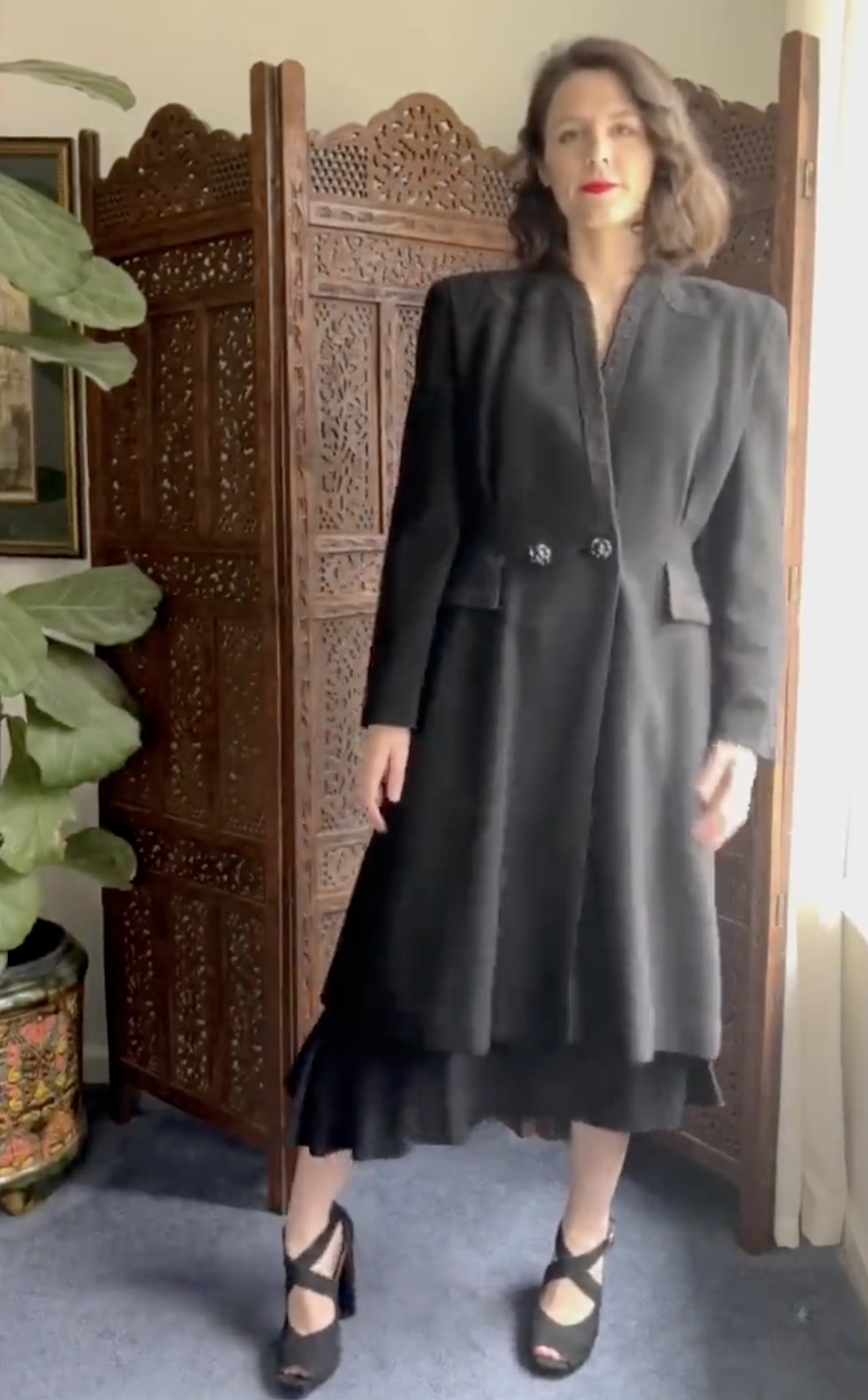 1940s Peck & Peck coat - a very simple piece, but probably one of the loveliest and most well made coats I have EVER seen... and I collect vintage coats (so thats saying a lot!!) 