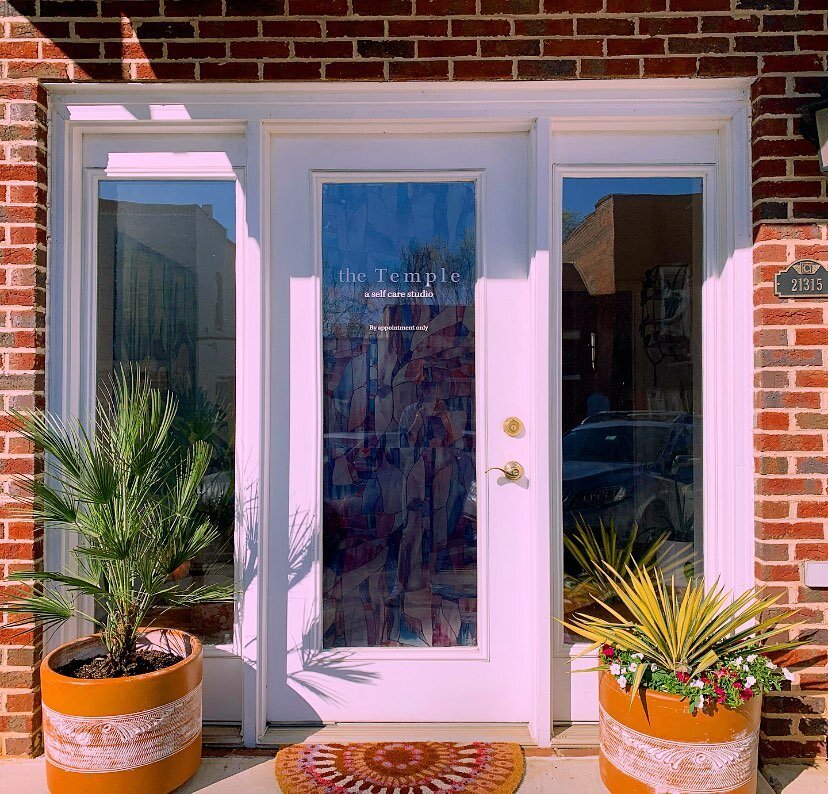 The doorway to a light filled place for you to experience relaxation, inner connection, and pure, natural beauty treatments inspired by ancient rituals from around the 🌎 that nourish the hair, skin, and soul✨

#beautifulmindset #beautifulday #beauti