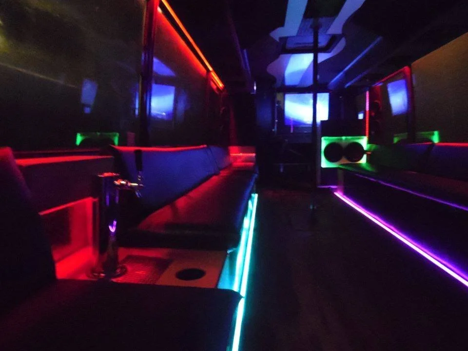 fun run party buses 6.jpg
