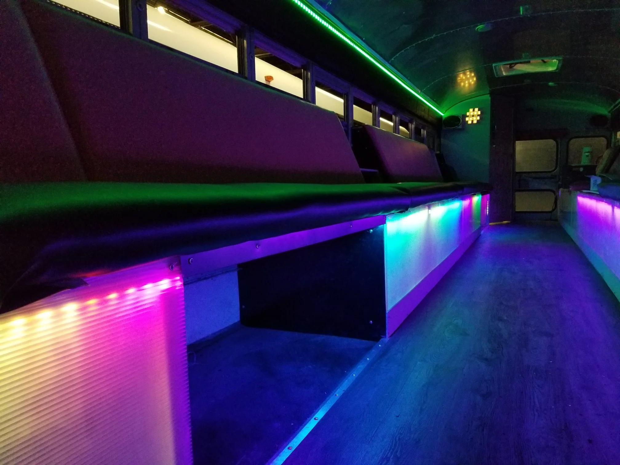 fun run party buses 15.jpg