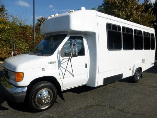 Fun Run Party Buses Mini 1.jpg
