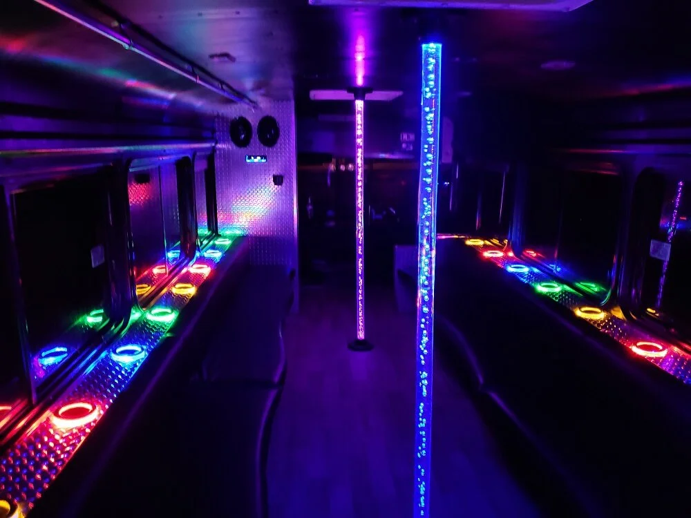 Fun Run Party Buses Medium 4.jpg