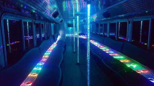 Fun Run Party Buses Luxury 4.jpg