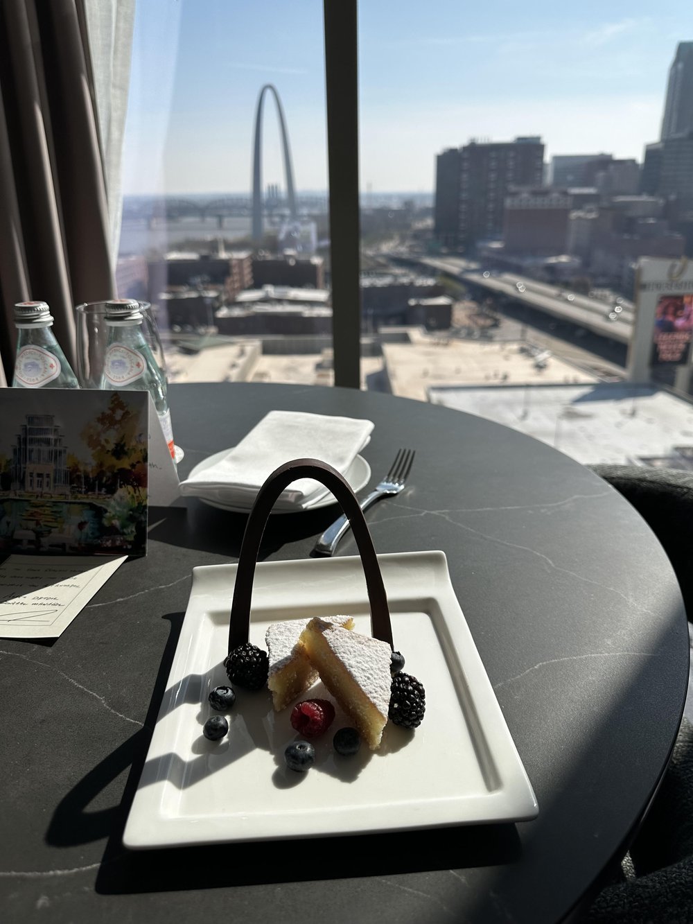 dinner-window-view-st-louis-missouri-travel-catie-keogh.jpg