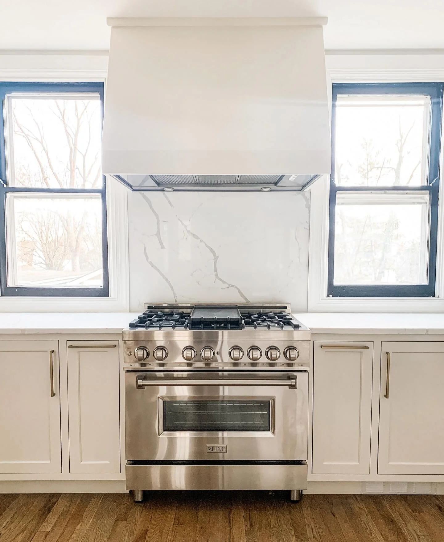 You guys, we have a 98% functioning kitchen!! This side of the kitchen is completely done and I couldn&rsquo;t resist sharing it with you all!!! I haven&rsquo;t cooked more than a handful of times within the last year, and I honestly never thought I&