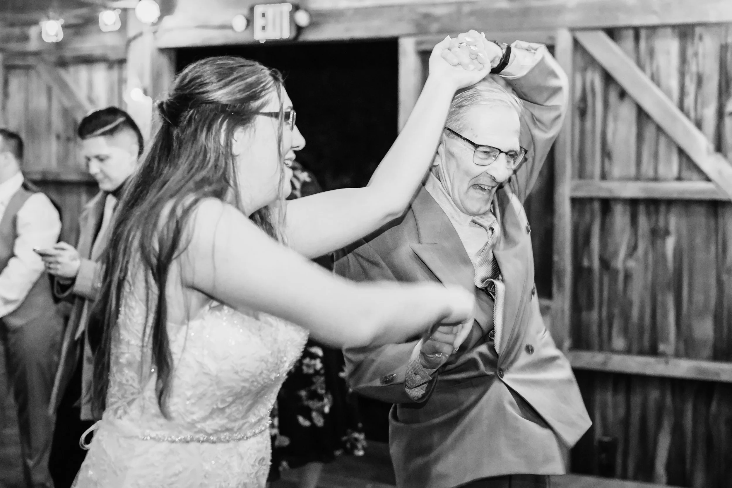 JENNYWEDDINGDONE-283.jpg