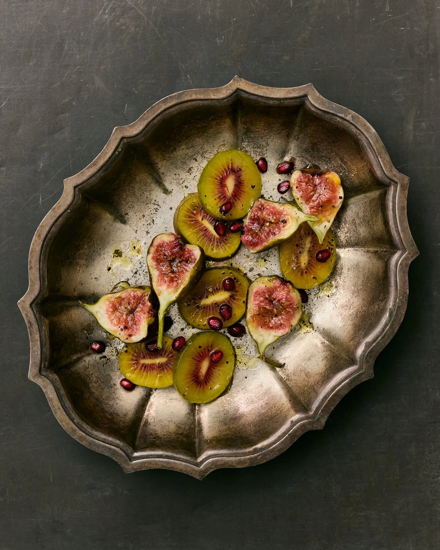 PHOTOGRAPHER MARC SANTOS / SET DESIGN CHIARA PURDY / FOOD STYLING HALEY POLINSKY