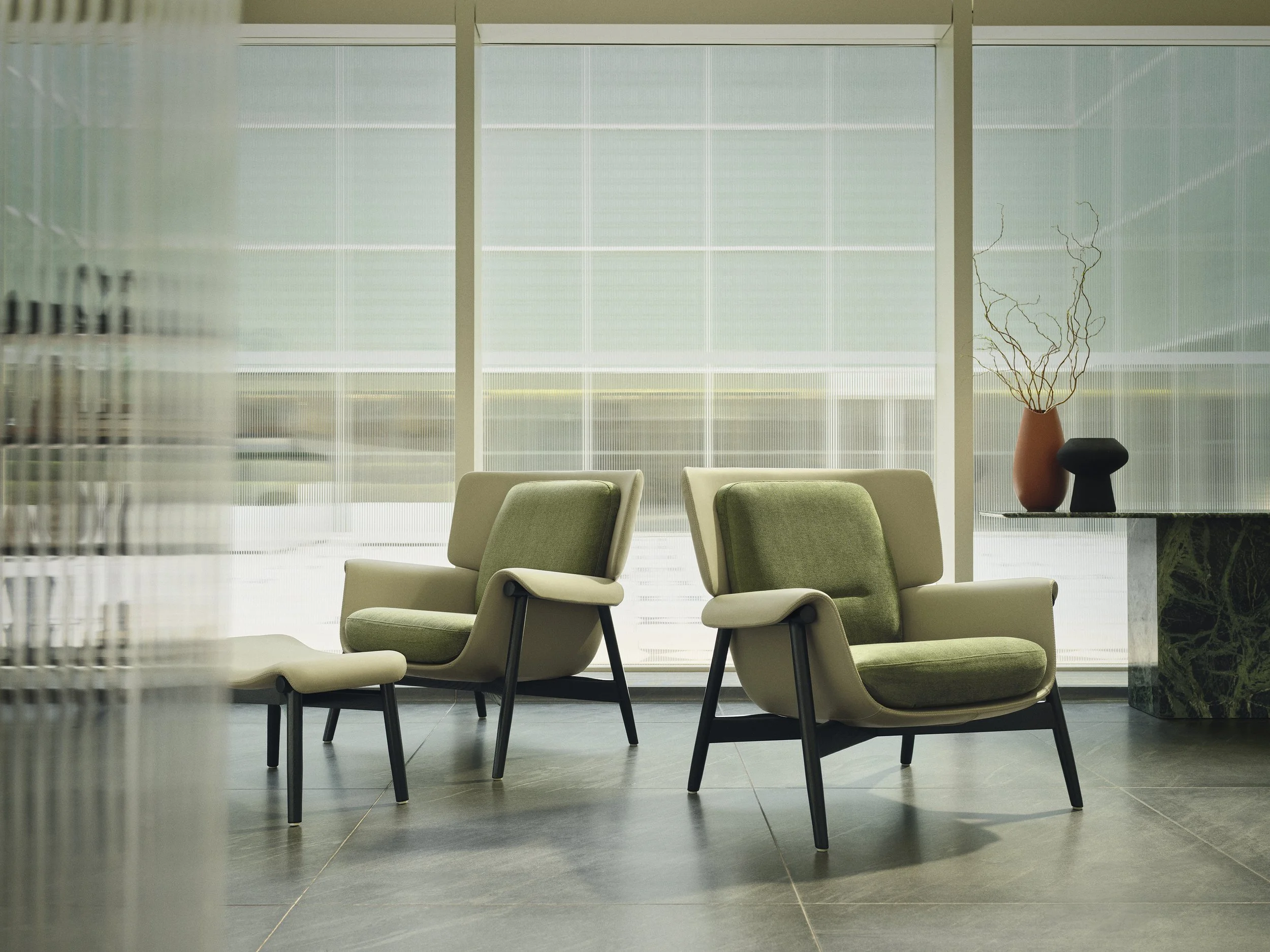 BRAND KIELHAUER / PHOTOGRAPHER GRAYDON HERRIOTT / SET DESIGN CHIARA PURDY 