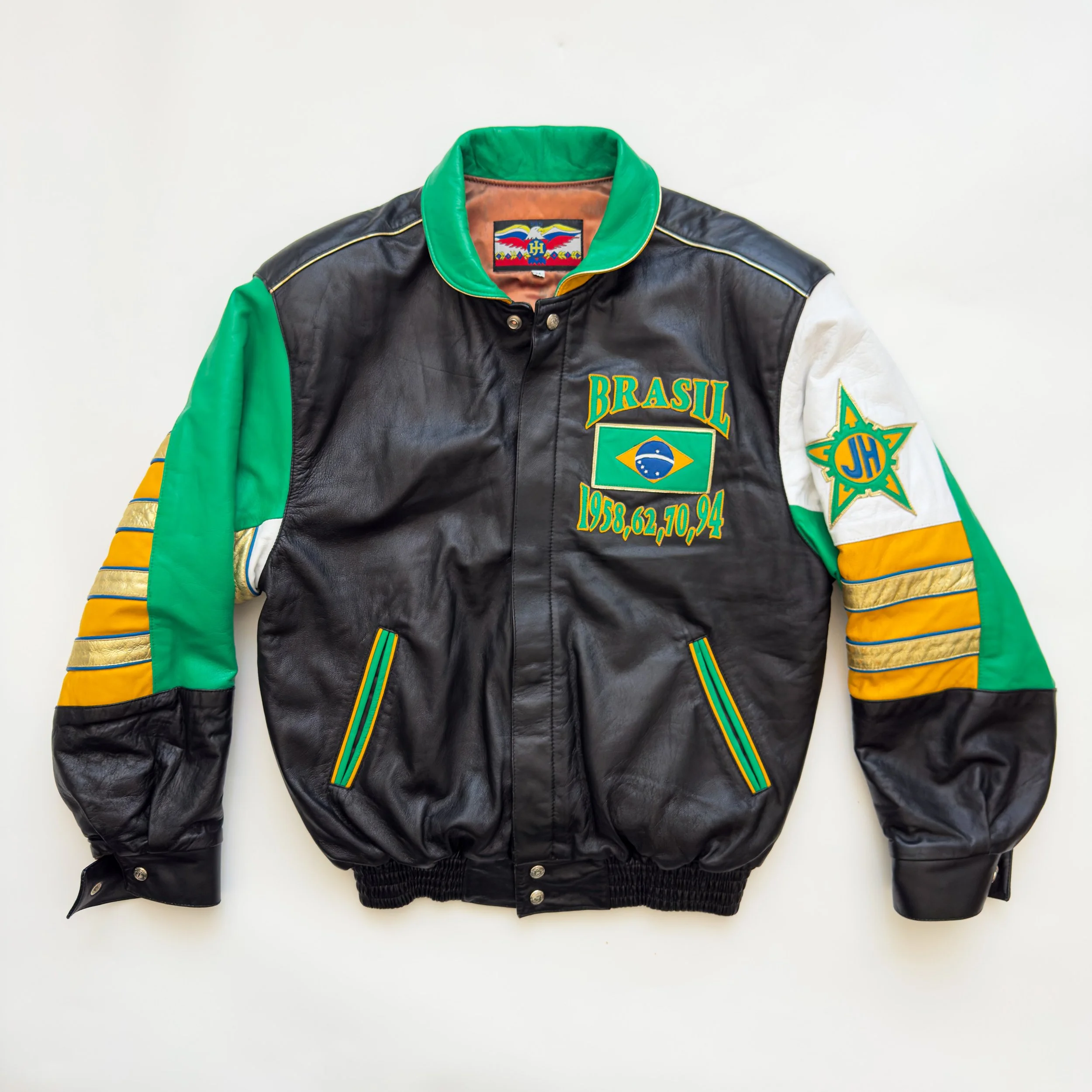 World-Cup-USA-1994-Vintage-Authentic-Licensed-Jacket-Nutmeg-Mills-Adidas-Italy-USA-Brazil-Jeff-Hamilton-APEX One-Snickers-087.jpg