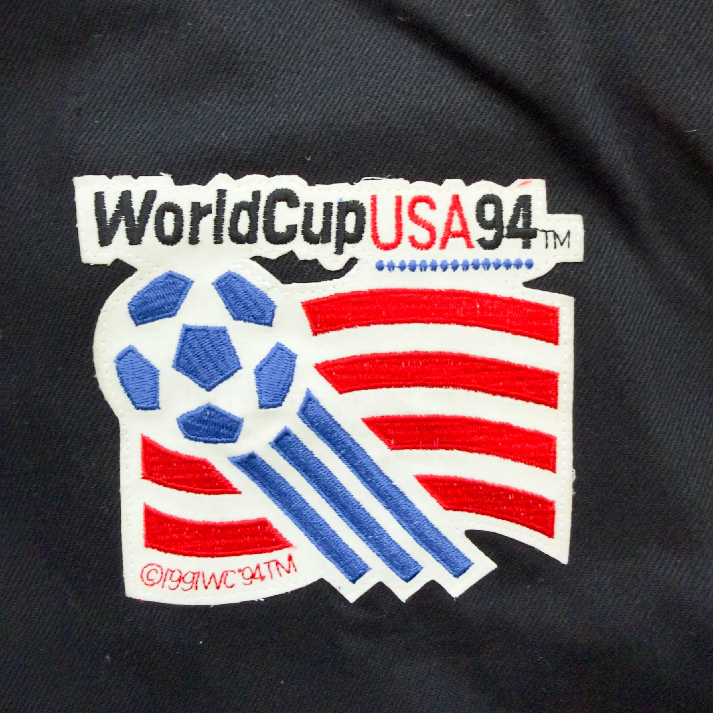 World-Cup-USA-1994-Vintage-Authentic-Licensed-Jacket-Nutmeg-Mills-Adidas-Italy-USA-Brazil-Jeff-Hamilton-APEX One-Snickers-071.jpg