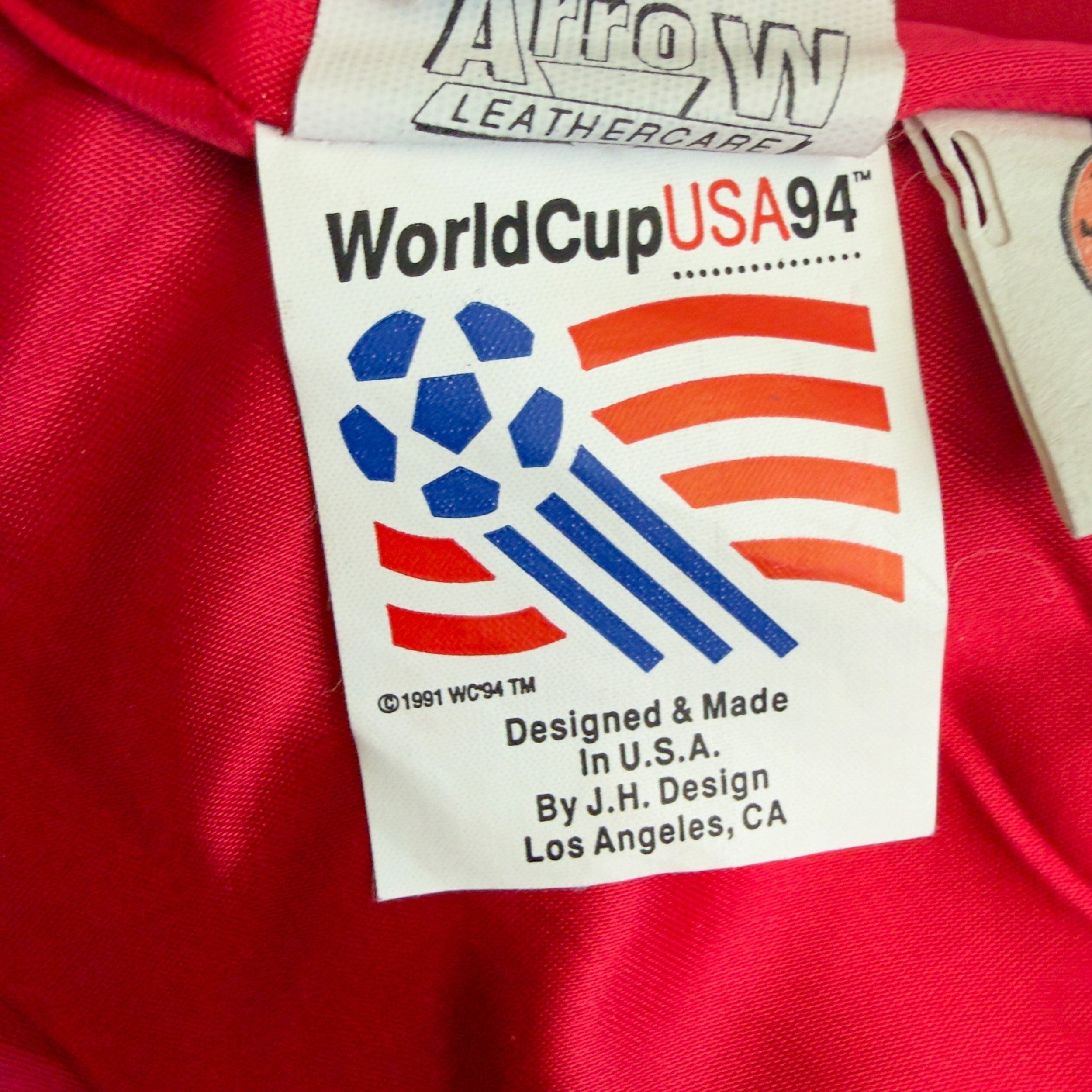 World-Cup-USA-1994-Vintage-Authentic-Licensed-Jacket-Nutmeg-Mills-Adidas-Italy-USA-Brazil-Jeff-Hamilton-APEX One-Snickers-051.jpg