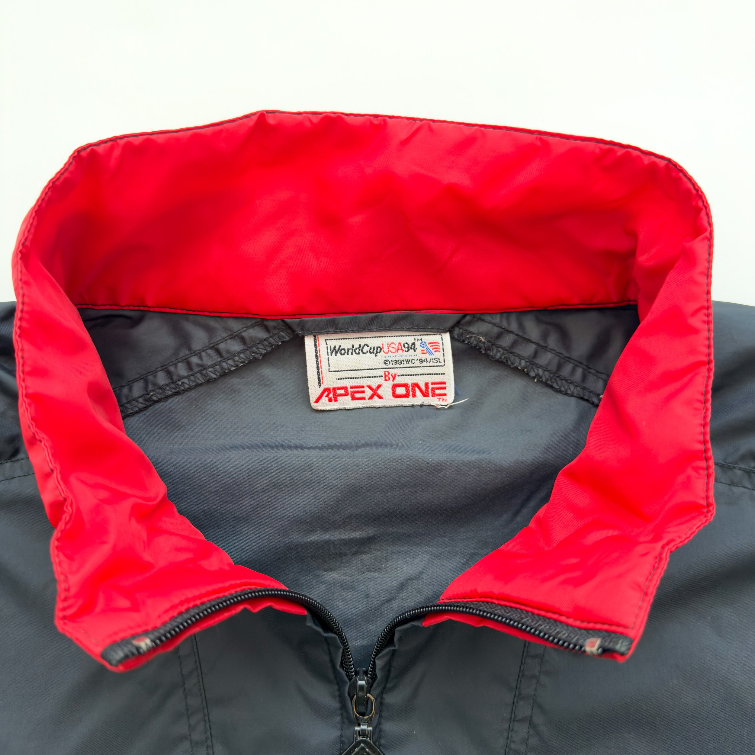 World-Cup-USA-1994-Vintage-Authentic-Licensed-Jacket-Nutmeg-Mills-Adidas-Italy-USA-Brazil-Jeff-Hamilton-APEX One-Snickers-121.jpg