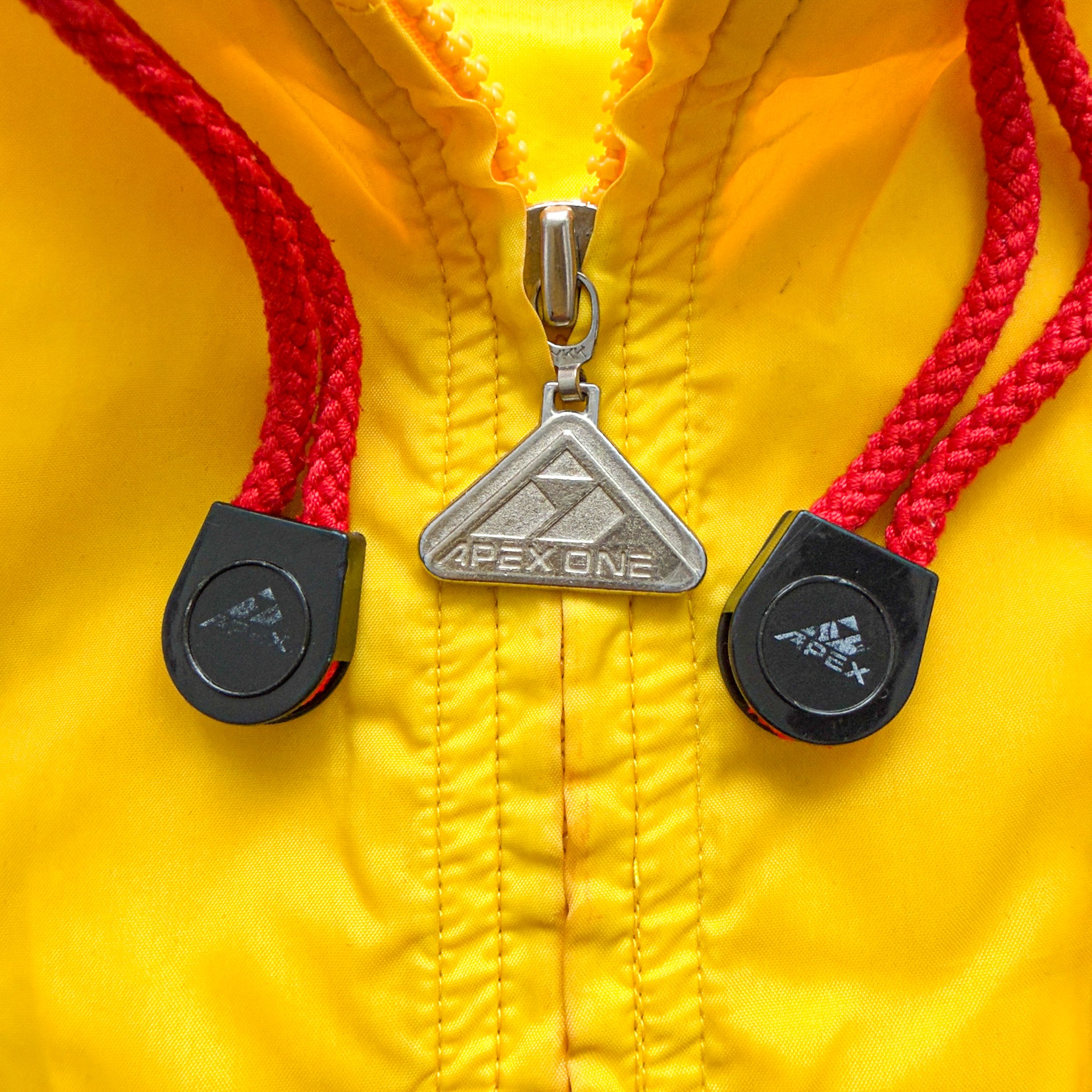 World-Cup-USA-1994-Nylon-APEX-Jacket-NEW-YORK-NEW-JERSEY-Mexico-GERMANY-SPAIN-BOSTON-CANADA-LOS ANGELES-IRLEAND-DALLAS-ITALY-WASHINGTON__PG.CUSTOM.3500PX.90.SCREEN.LOW.sRGB-14.jpg