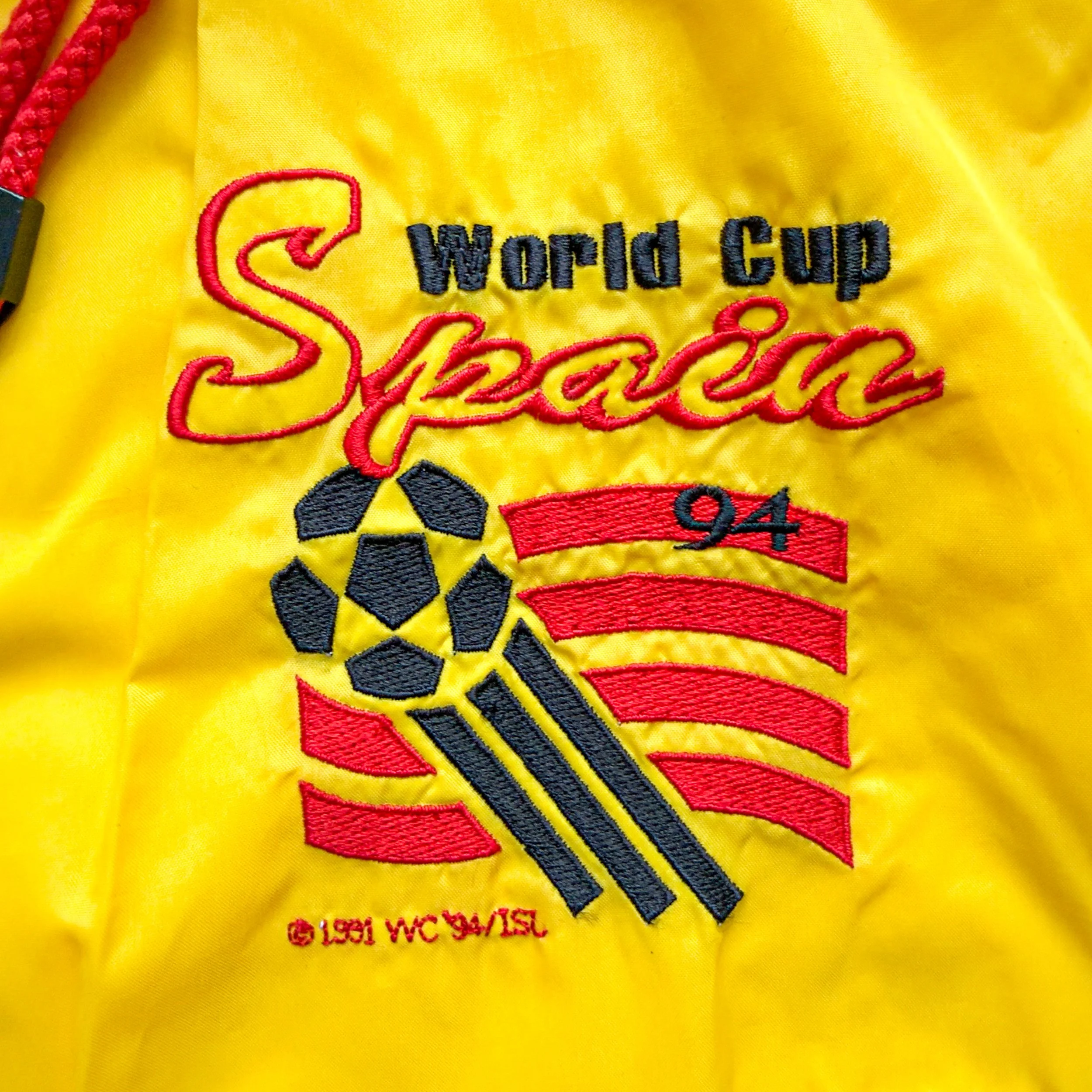 World-Cup-USA-1994-Nylon-APEX-Jacket-NEW-YORK-NEW-JERSEY-Mexico-GERMANY-SPAIN-BOSTON-CANADA-LOS ANGELES-IRLEAND-DALLAS-ITALY-WASHINGTON__PG.CUSTOM.3500PX.90.SCREEN.LOW.sRGB-15.jpg