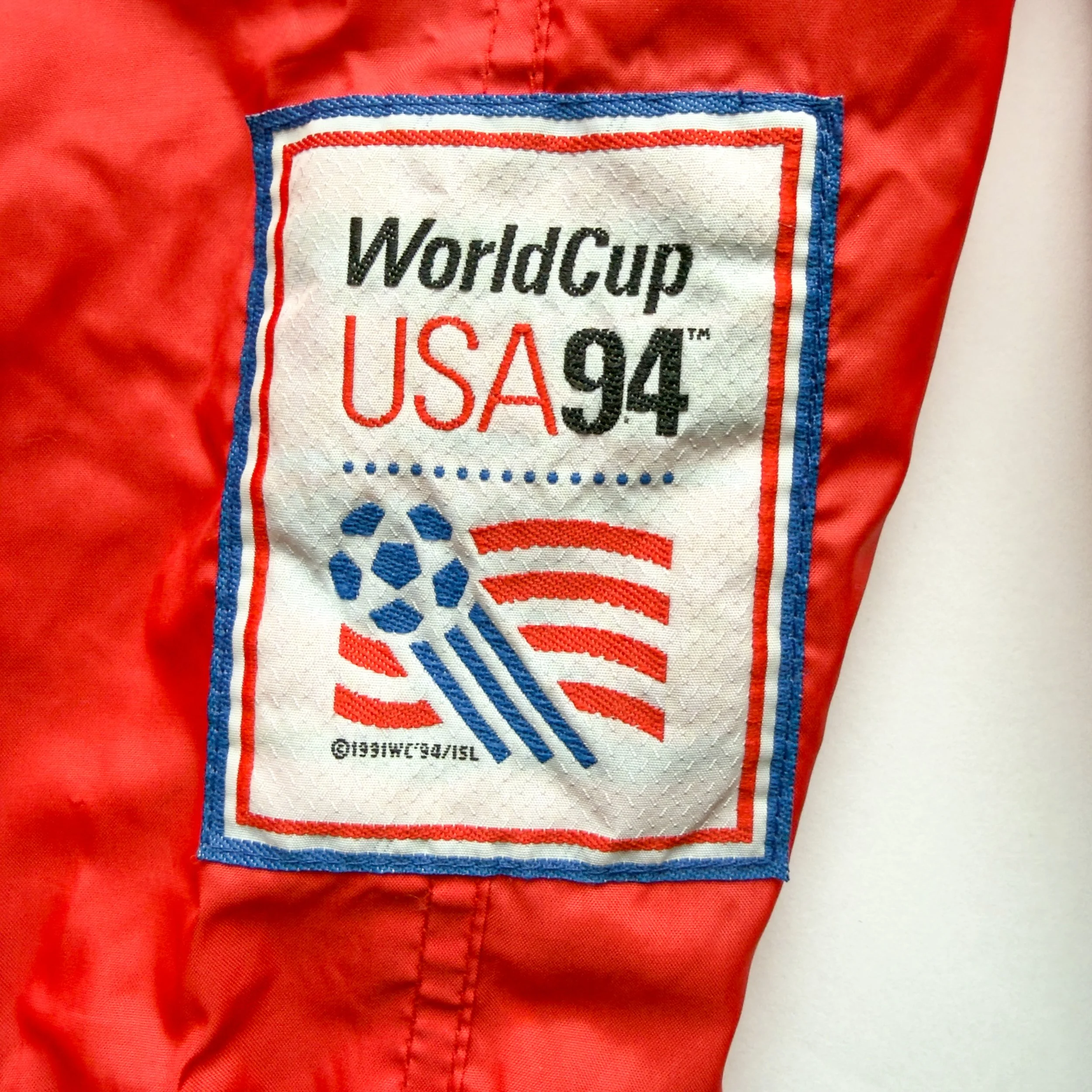 World-Cup-USA-1994-Nylon-APEX-Jacket-NEW-YORK-NEW-JERSEY-Mexico-GERMANY-SPAIN-BOSTON-CANADA-LOS ANGELES-IRLEAND-DALLAS-ITALY-WASHINGTON__PG.CUSTOM.3500PX.90.SCREEN.LOW.sRGB-52.jpg