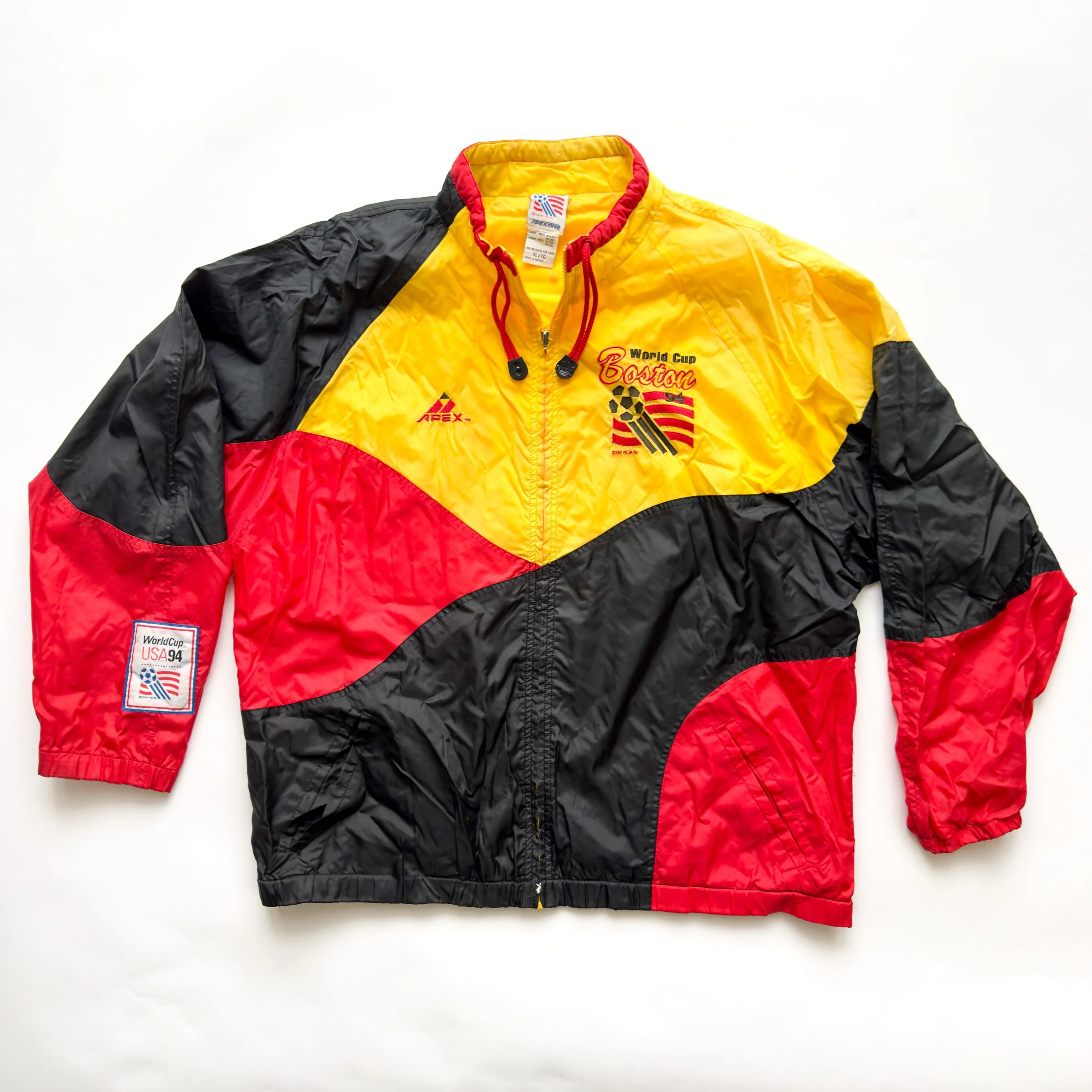 World-Cup-USA-1994-Nylon-APEX-Jacket-NEW-YORK-NEW-JERSEY-Mexico-GERMANY-SPAIN-BOSTON-CANADA-LOS ANGELES-IRLEAND-DALLAS-ITALY-WASHINGTON__PG.CUSTOM.3500PX.90.SCREEN.LOW.sRGB-55.jpg