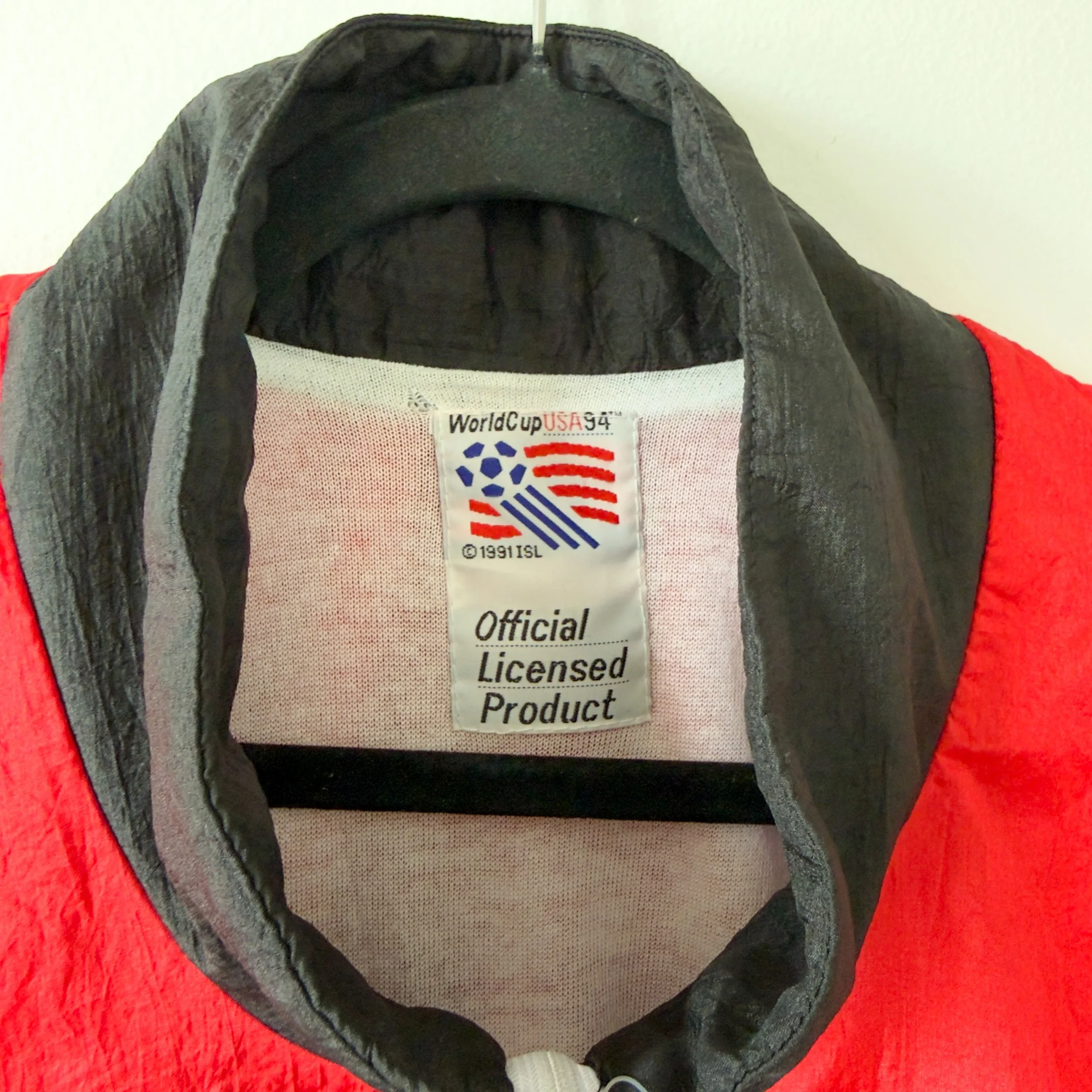 World-Cup-USA-1994-Vintage-Authentic-Licensed-Jacket-Nutmeg-Mills-Adidas-Italy-USA-Brazil-Jeff-Hamilton-APEX One-Snickers-015.jpg