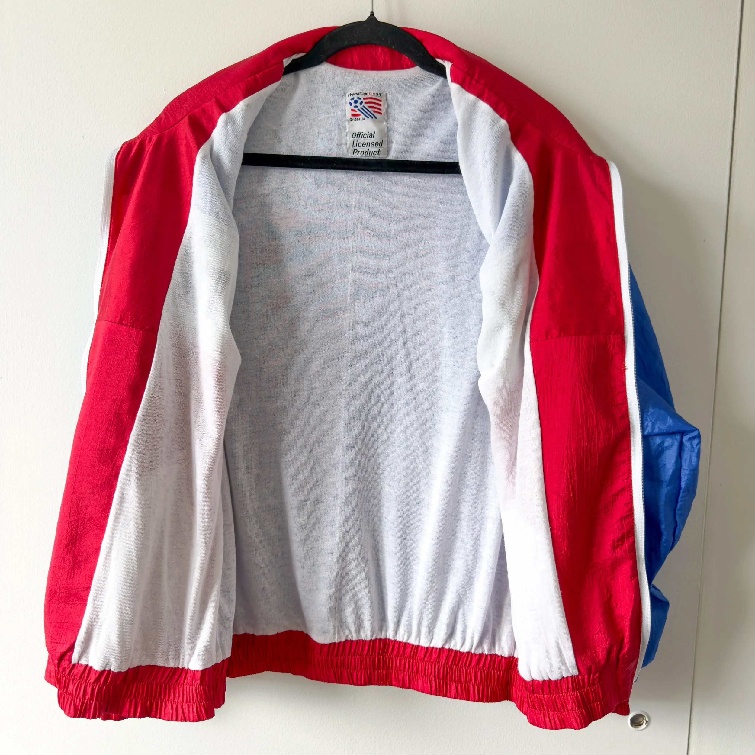 World-Cup-USA-1994-Vintage-Authentic-Licensed-Jacket-Nutmeg-Mills-Adidas-Italy-USA-Brazil-Jeff-Hamilton-APEX One-Snickers-021.jpg