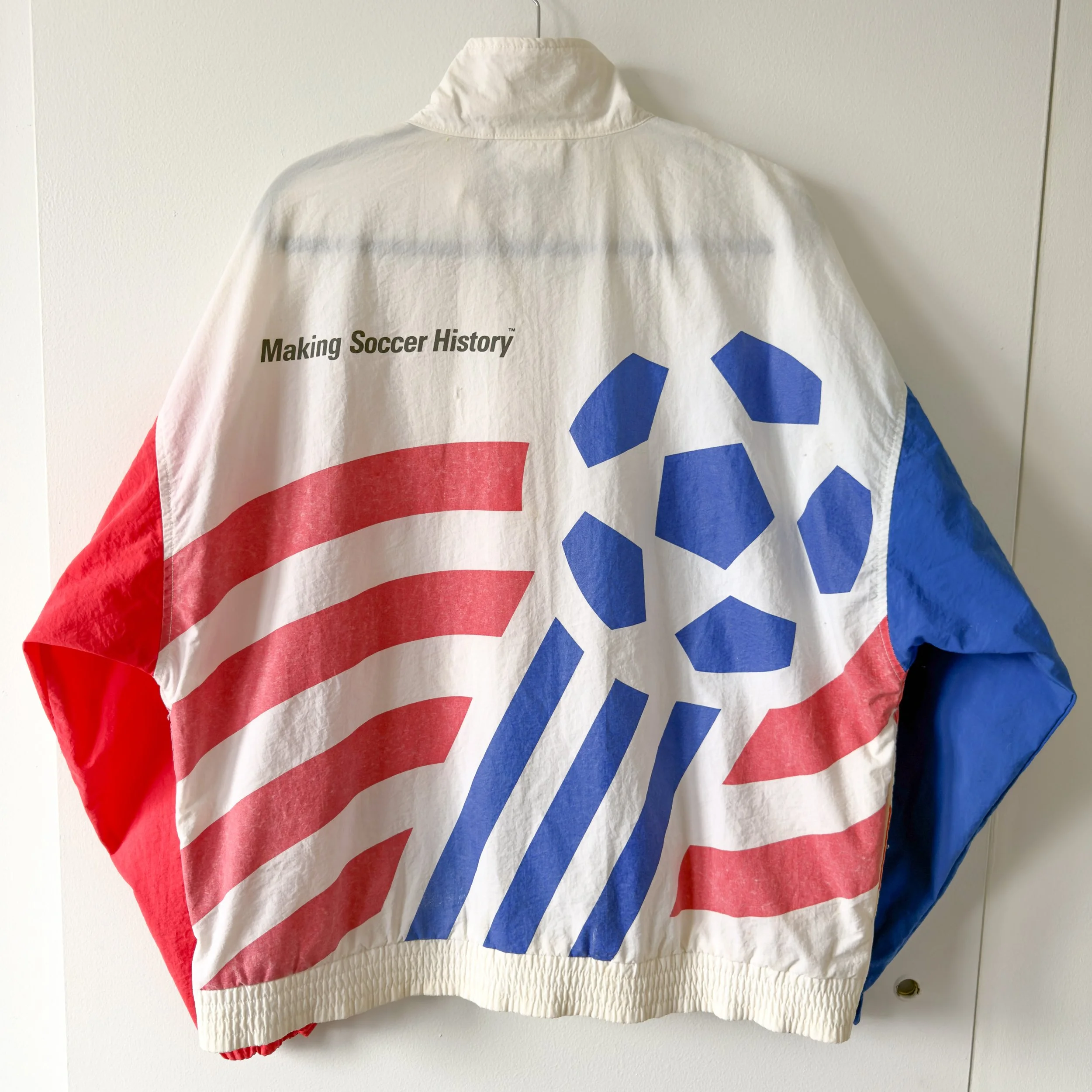 World-Cup-USA-1994-Vintage-Authentic-Licensed-Jacket-Nutmeg-Mills-Adidas-Italy-USA-Brazil-Jeff-Hamilton-APEX One-Snickers-028.jpg