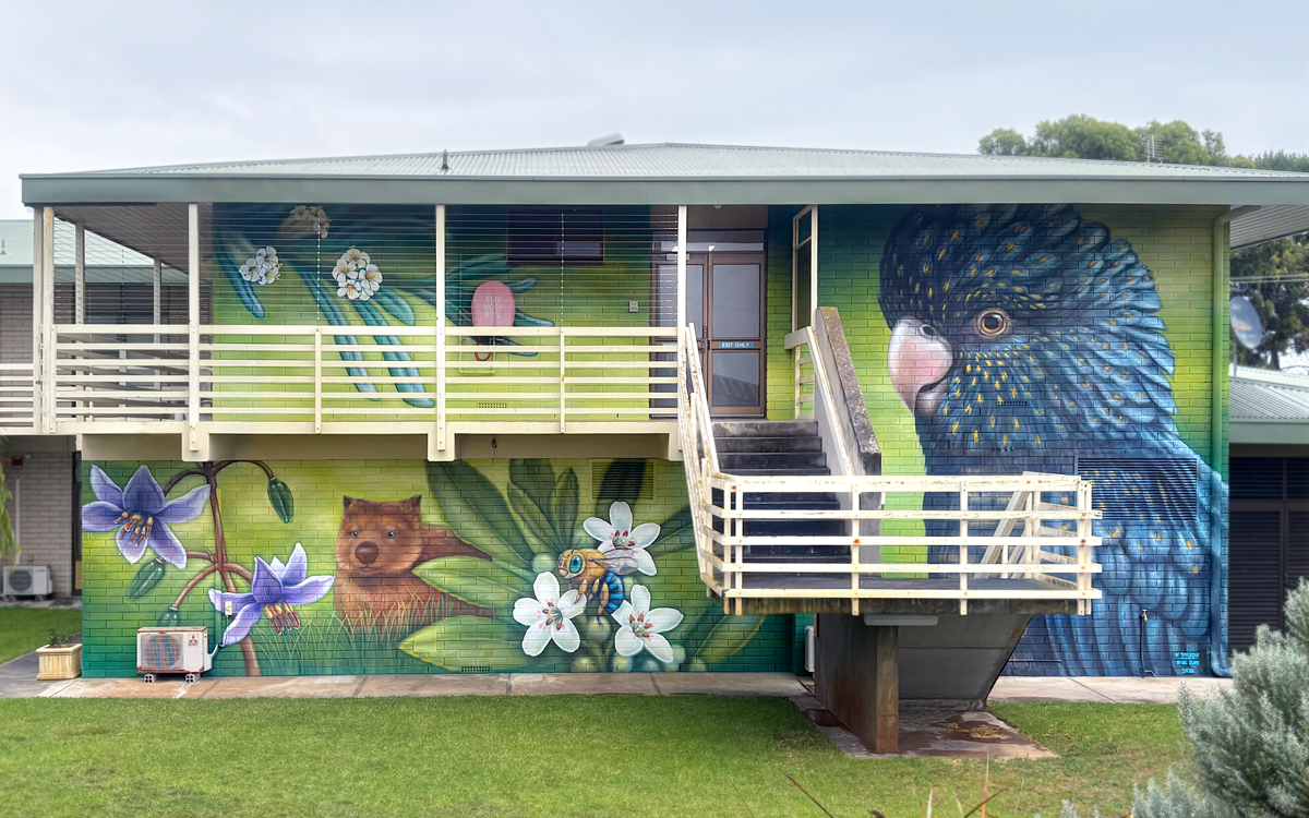KingstonSEHospital_Mural_1_LR.png