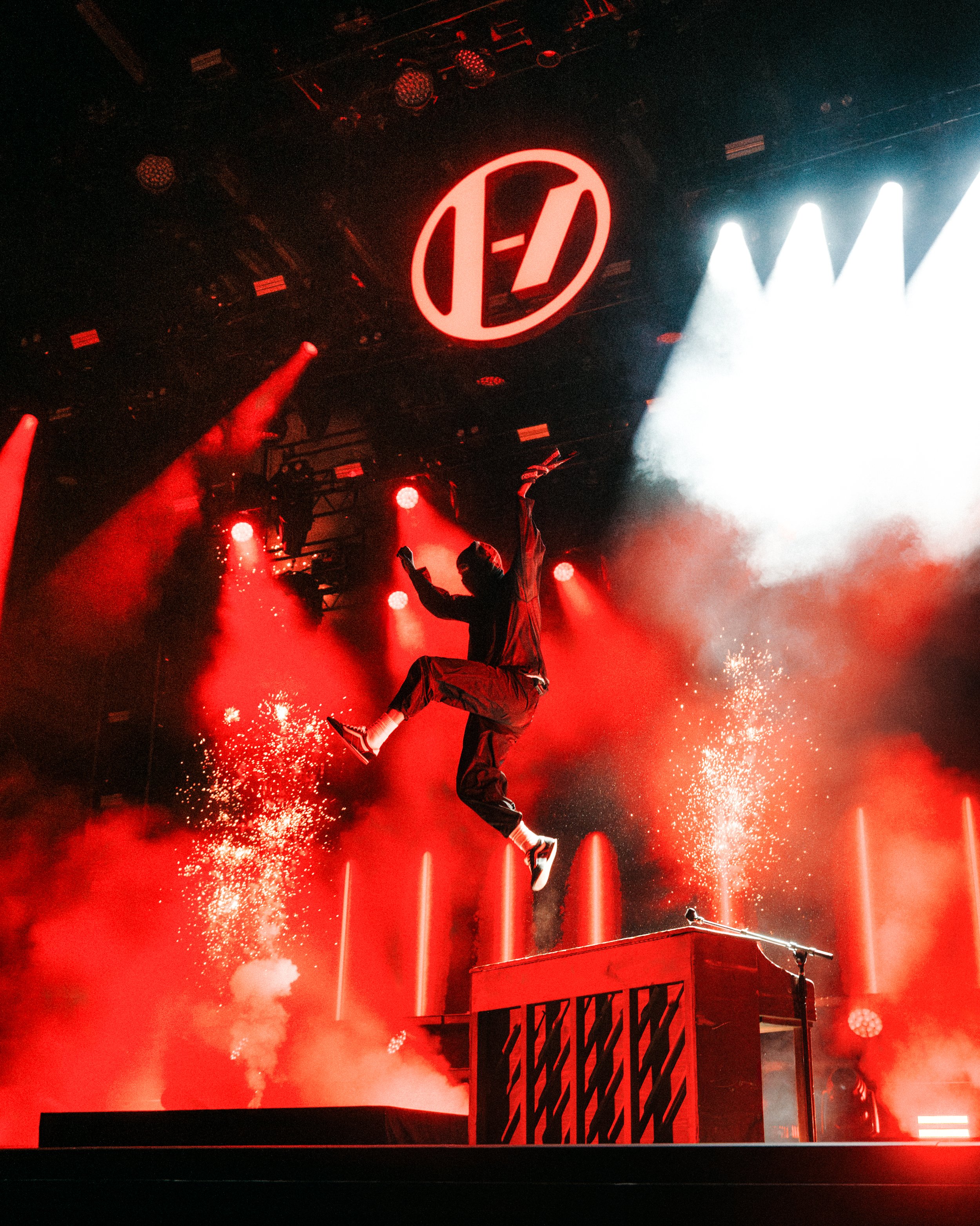 Twenty One Pilots by Ismael Quintanilla III_IQ31544.jpg