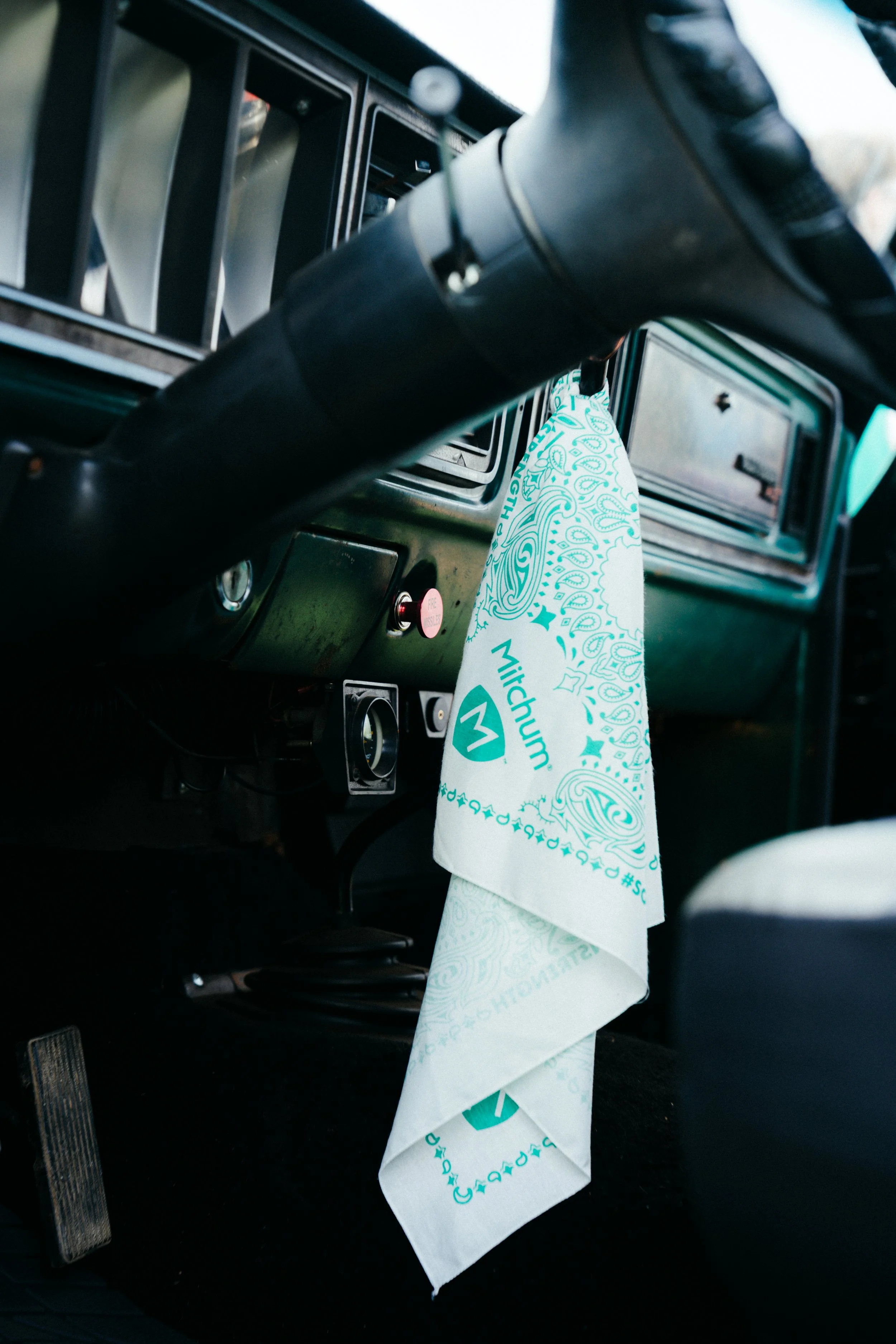 Branding by Ismael Quintanilla III_IQ36774.jpg