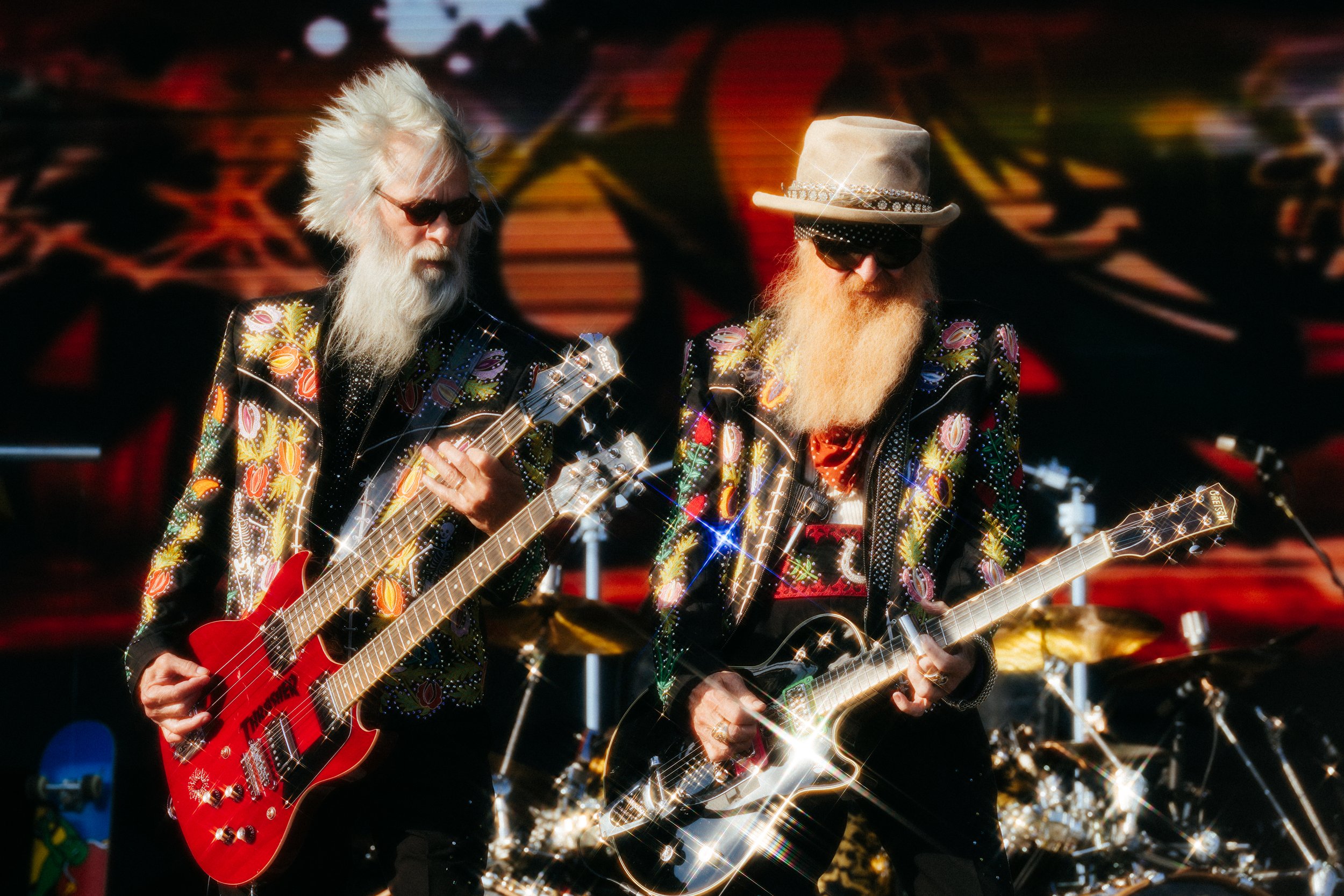 Live by Ismael Quintanilla III_IQ33301.jpg