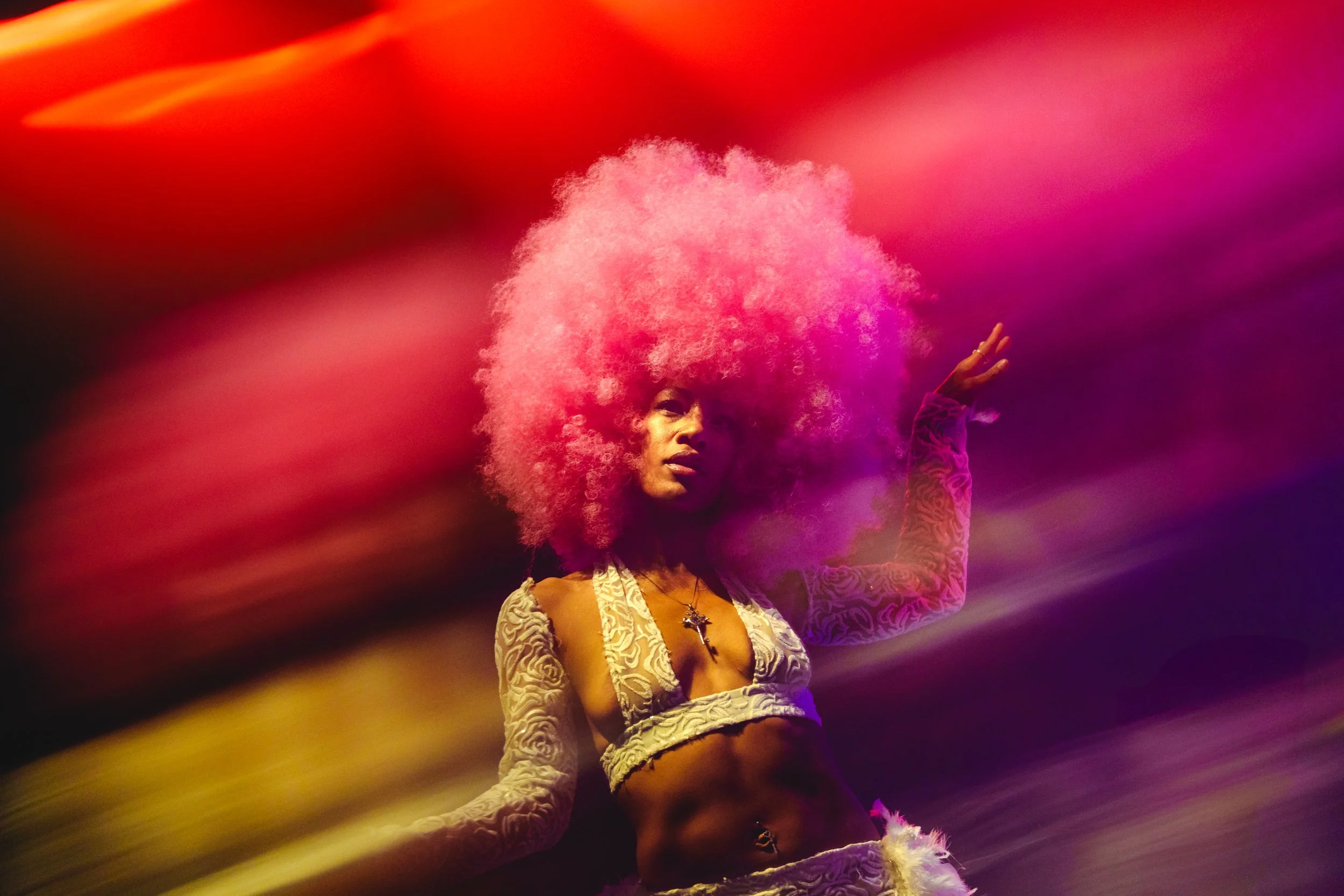 Live by Ismael Quintanilla III_IQ34677.jpg