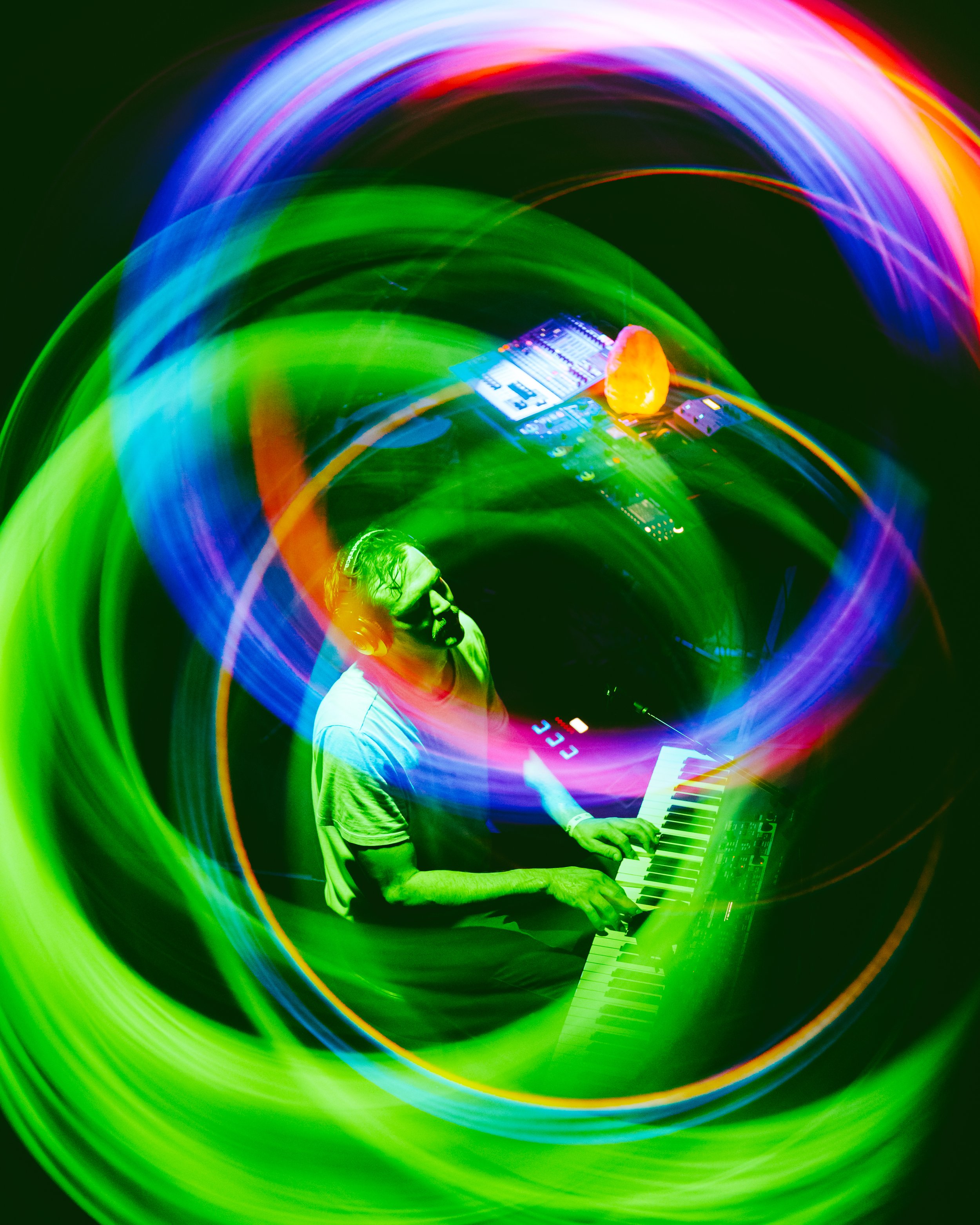 Live by Ismael Quintanilla III_DSC2296.jpg