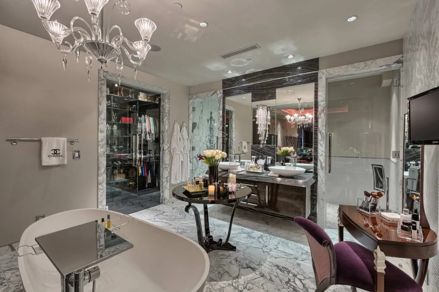Scorsetti Design - Marble BathRoom .jpg