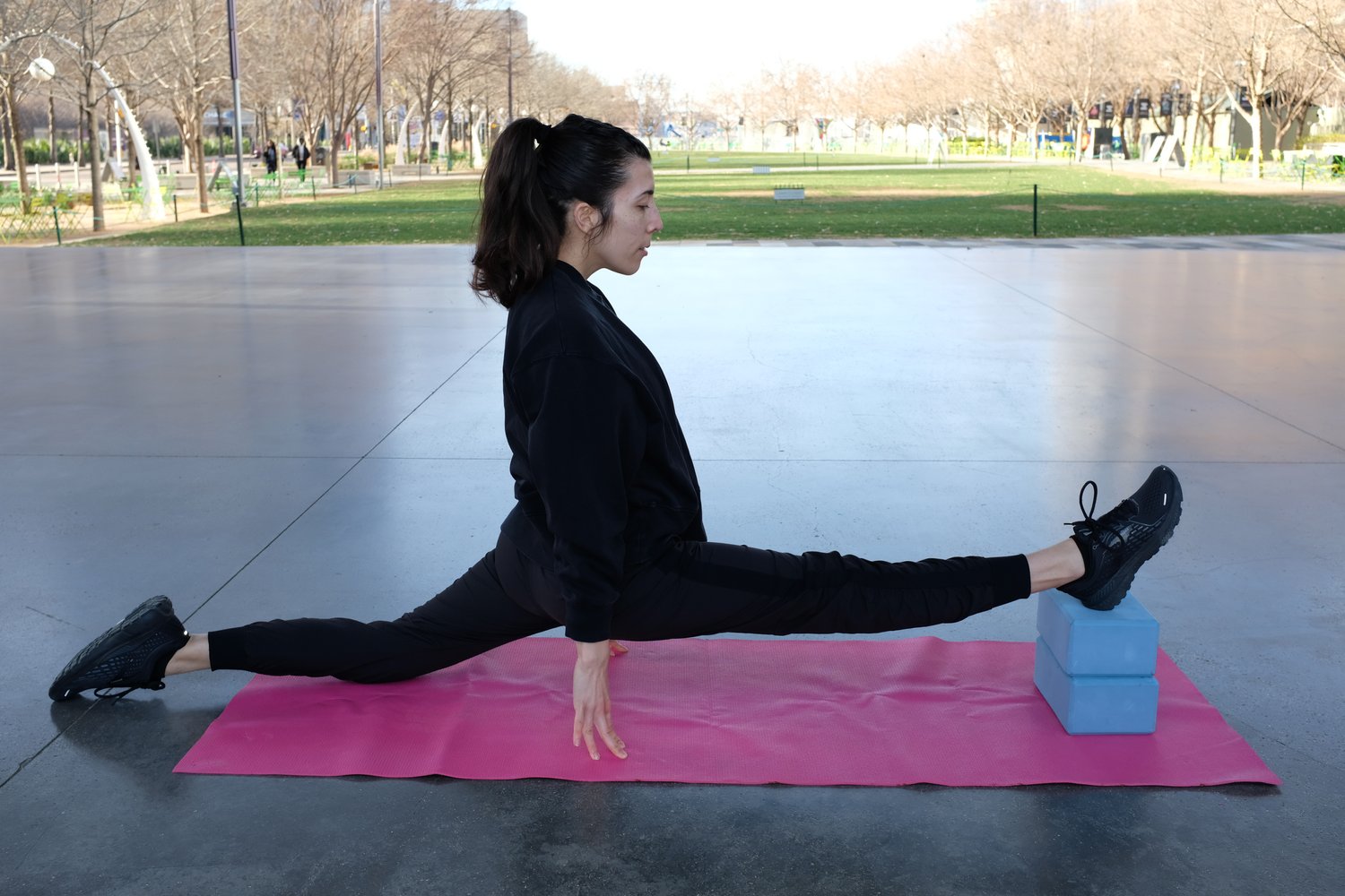 stretches for splits and oversplits