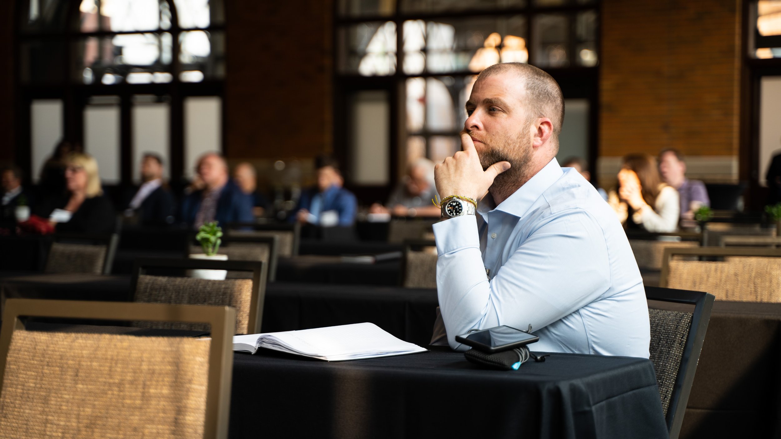 Commercial photographer Minneapolis Bobby Flores VTN Photo