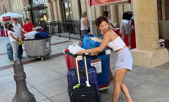 [대학 신입생 성공가이드] 독립 생활의 첫 걸음…경제적 홀로서기부터